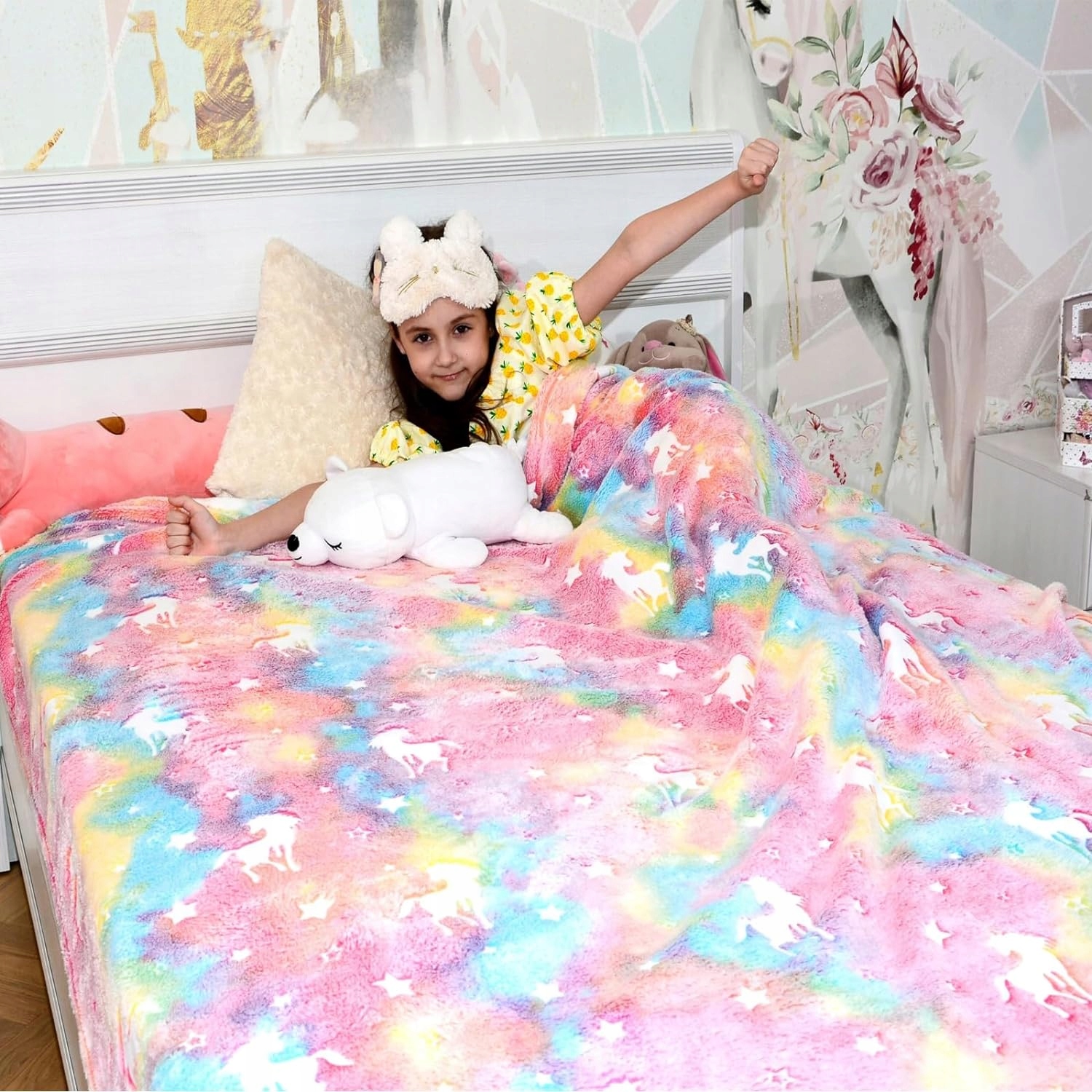 KOC ŚWIECĄCY W CIEMNOŚCI 150X200 JEDNOROŻEC MIĘKKI MIŁY PLED DLA DZIECI Waga produktu z opakowaniem jednostkowym 0.4 kg