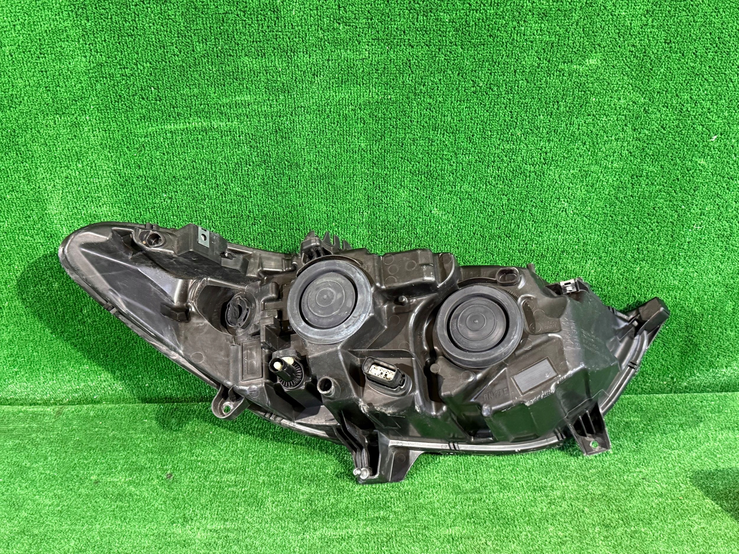 REFLEKTOR left FORD MONDEO MK5 LIFT nr:393