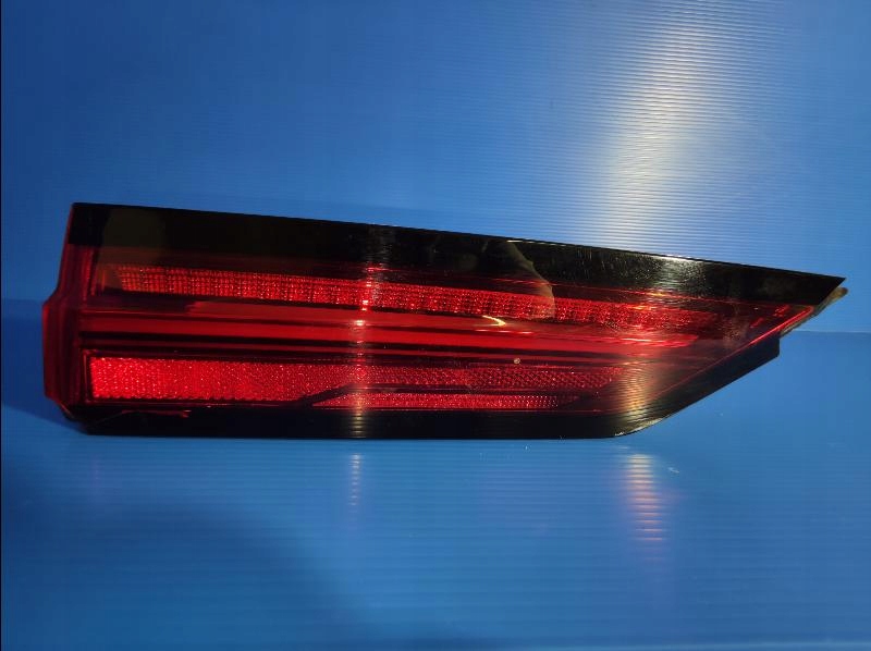 ФАРА ЗАДНЯ ЗАД. ЗАД. VOLVO V90 ЦЦ РЕСТАЙЛІНГ 19- LED 32337135