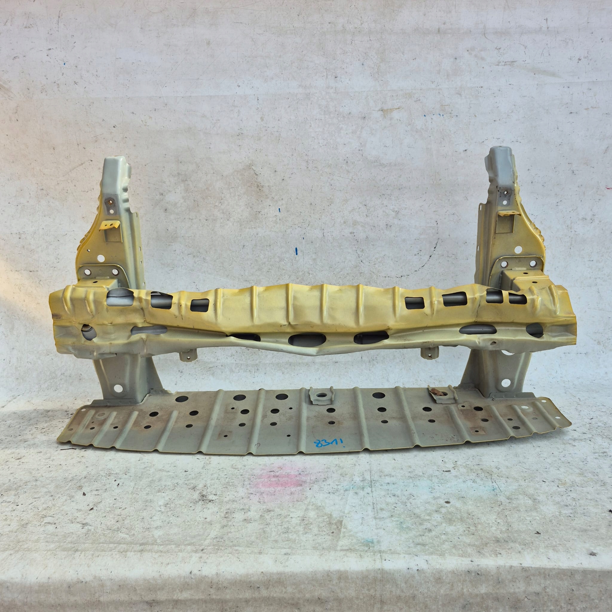 MITSUBISHI SPACE STAR II 2 LIFT 19-> support panel for radiators pillar
