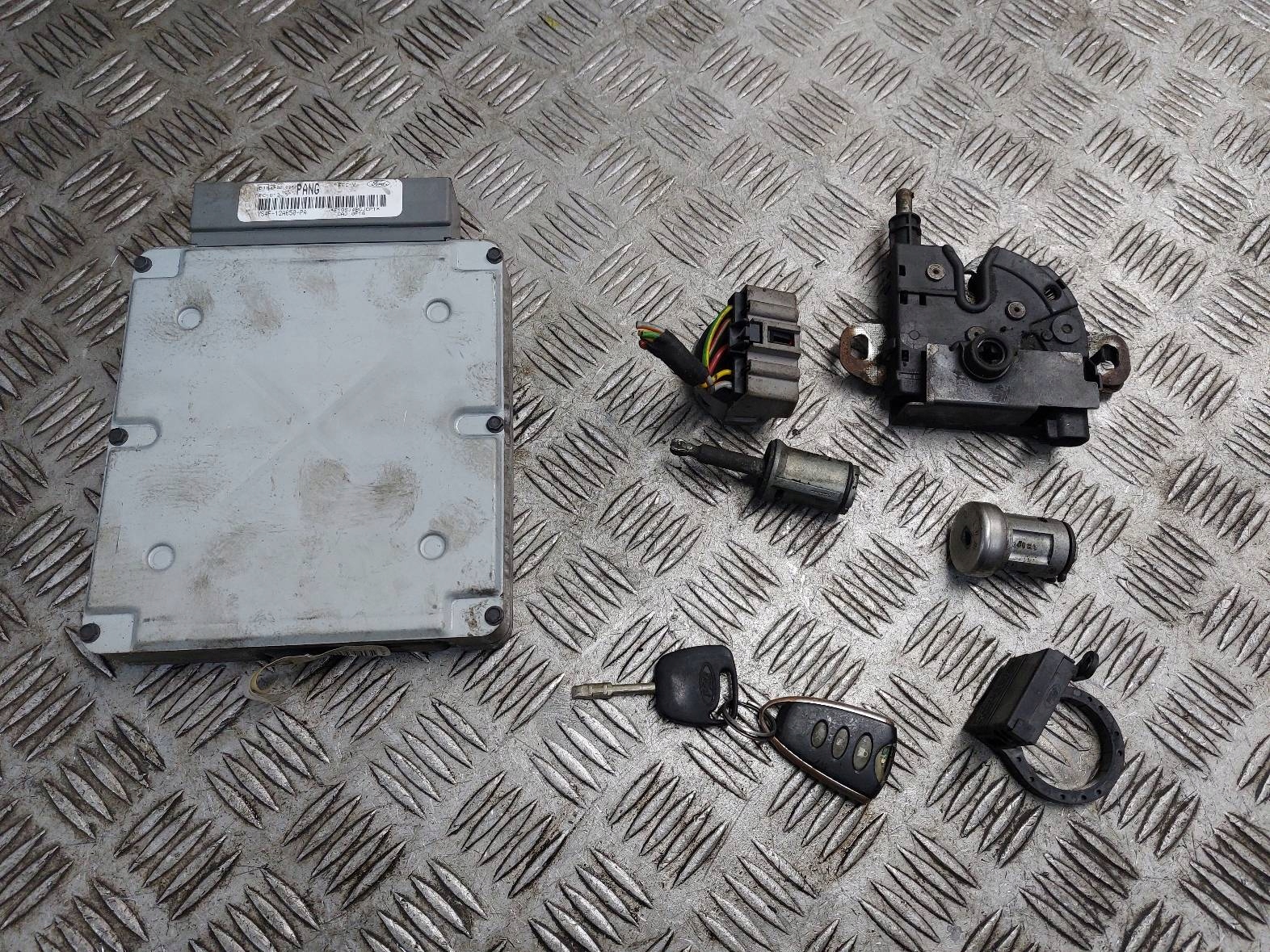 YS4F-12A650-PA - СТАРТОВЫЙ КОМПЛЕКТ FOCUS MK1 1.8 TDDI YS4F - 12A650-PA