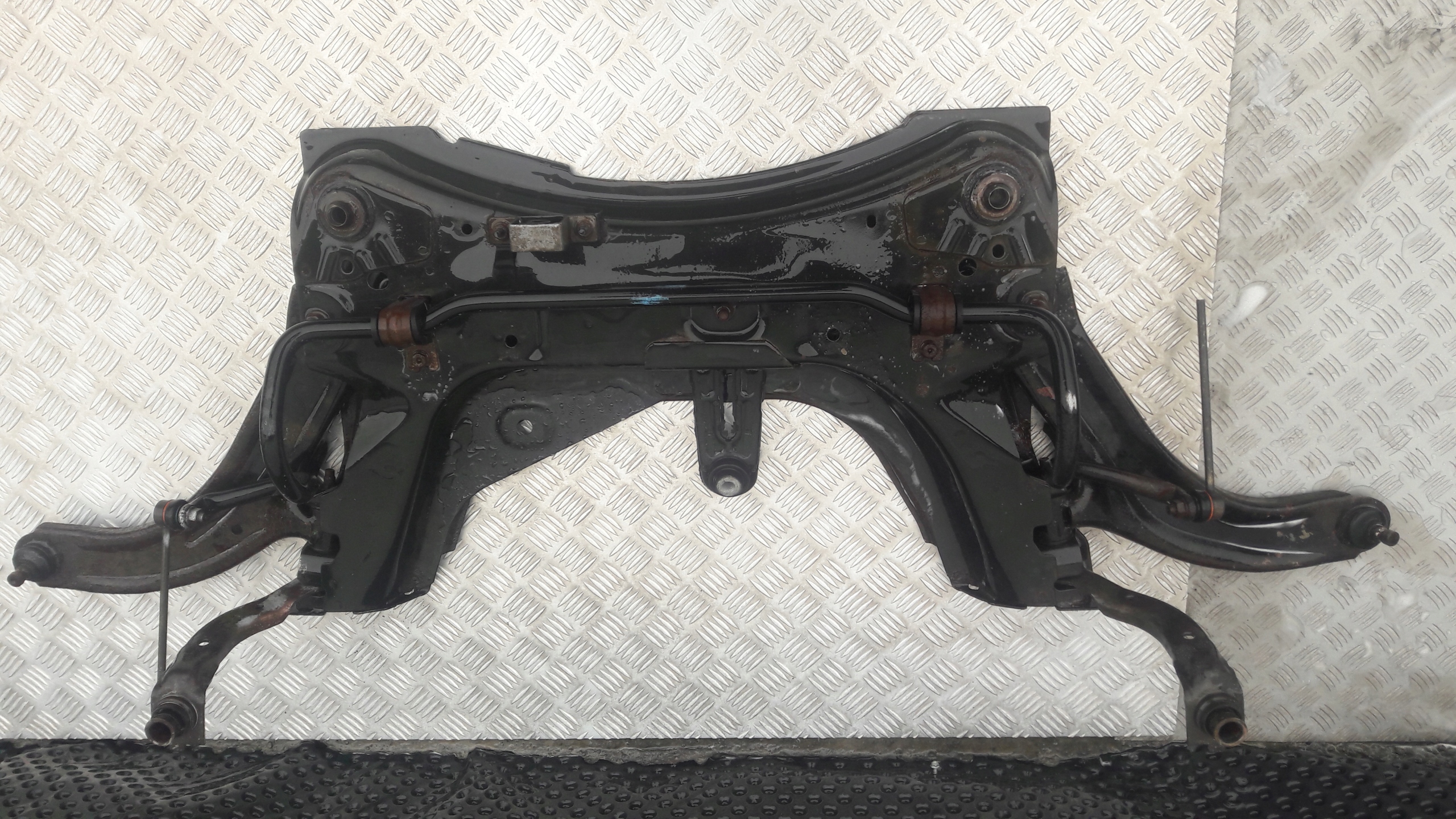 MICRA K12 балка двигателя передняя подвеска сани