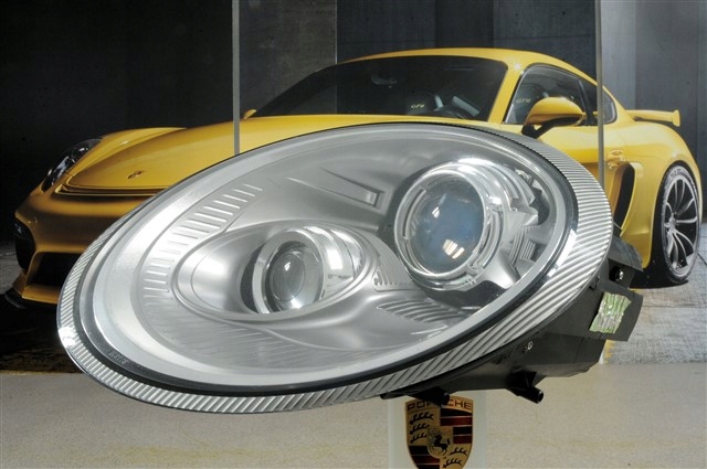 Porsche 911 997.2 Reflektor Litronic (xenon), lewy