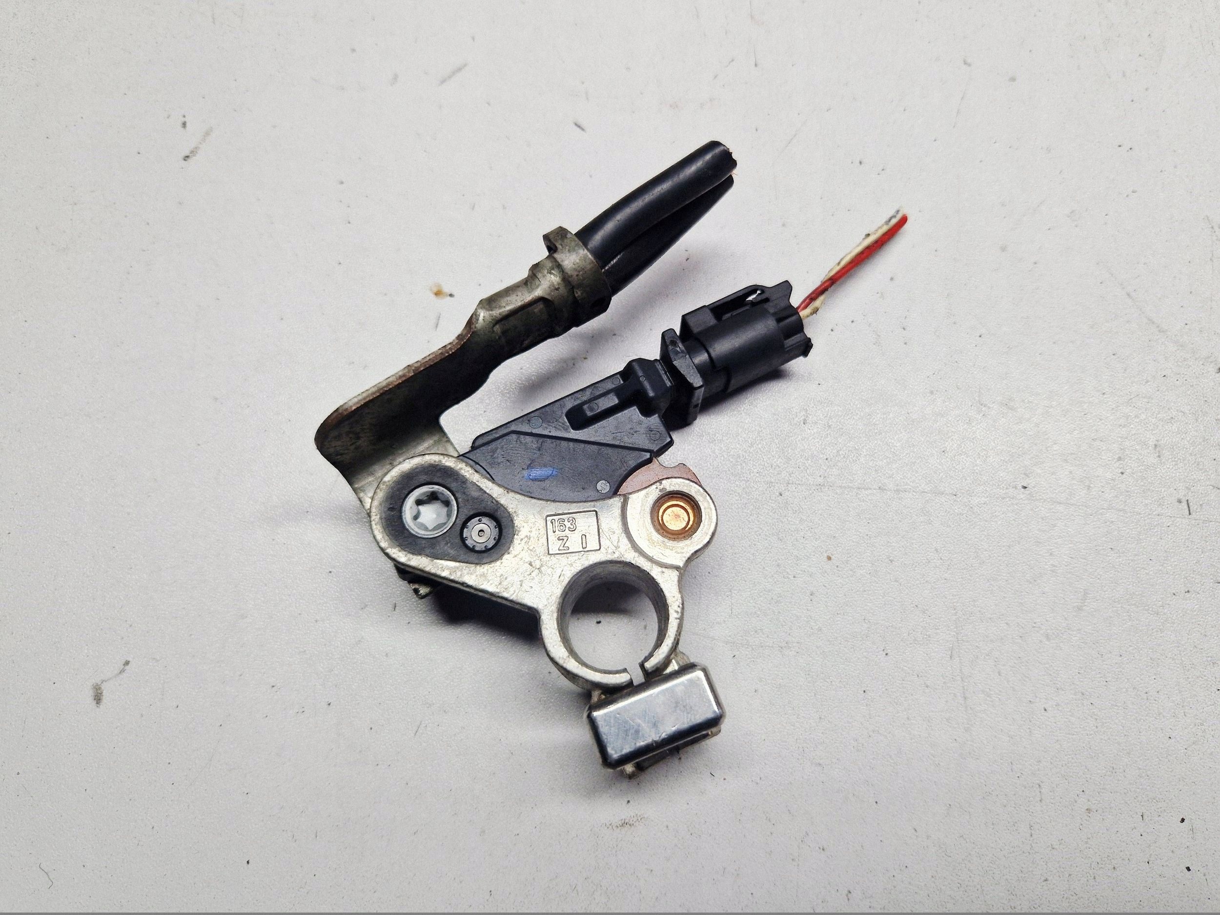 Batteriemanagement Sensor Ford Mondeo MK V MK5 2.0 TDCI DS7T10C652AC