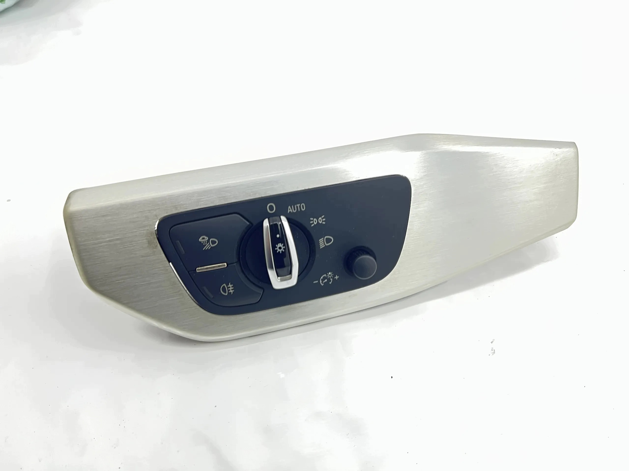 AUDI A4 B9 A5 8W switch light switch 4M0941531AA original