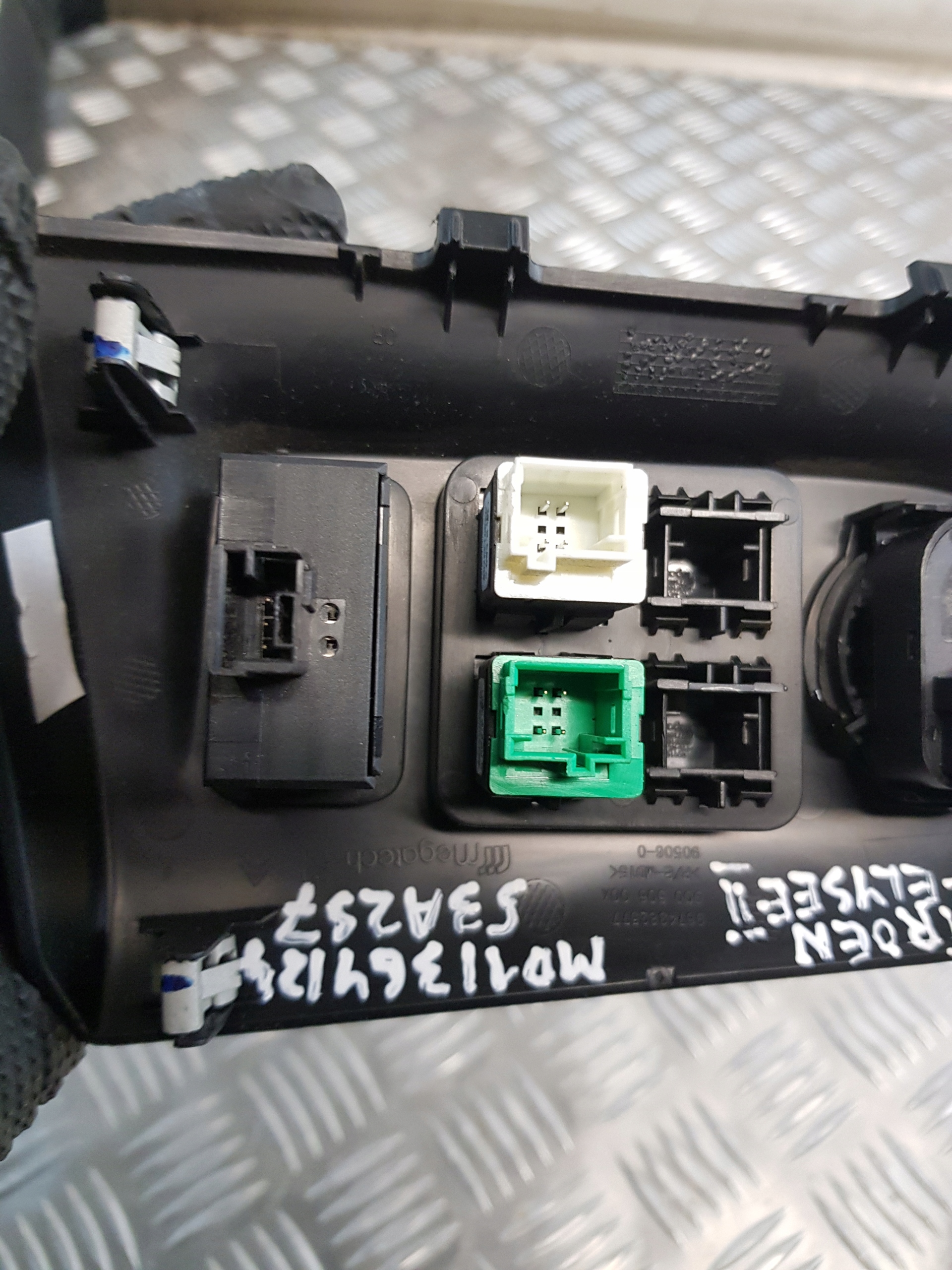 PANEL mirror control switch CITROEN C-ELYSEE II 9674382577 EU
