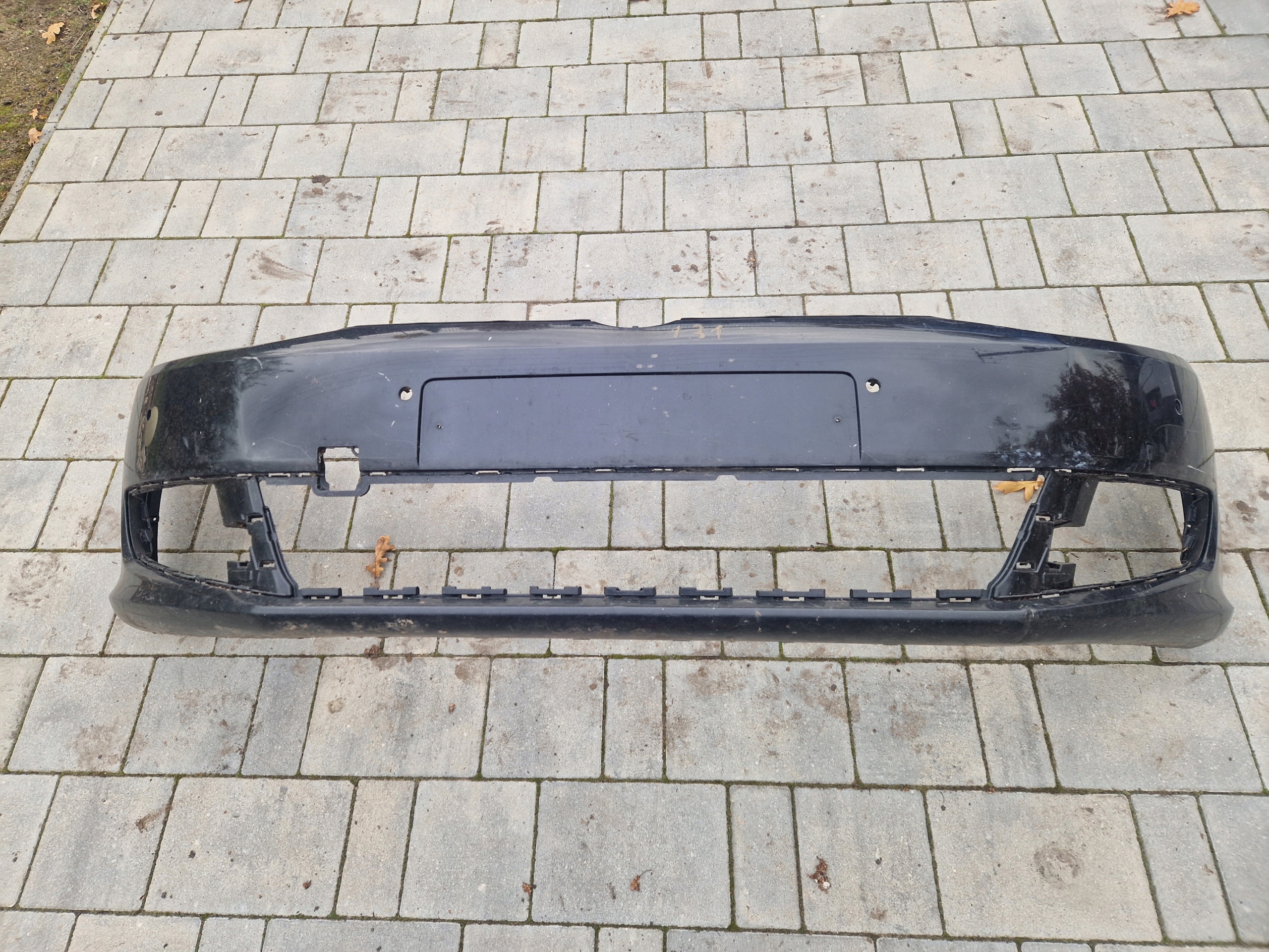 nárazník předek VOLKSWAGEN SHARAN II 7N0807221A