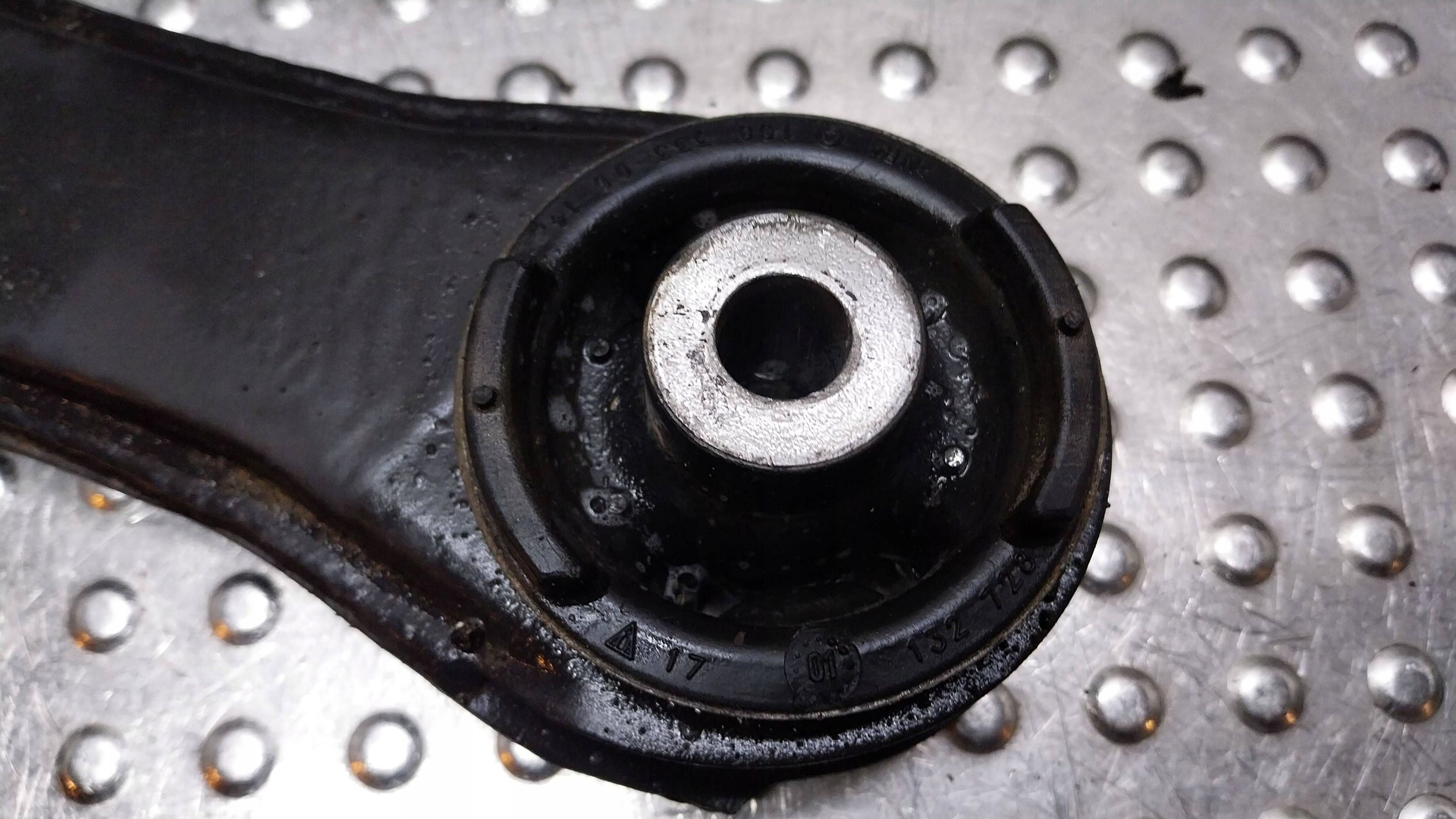 arm left front A1683300807 MERCEDES A KLASA W168