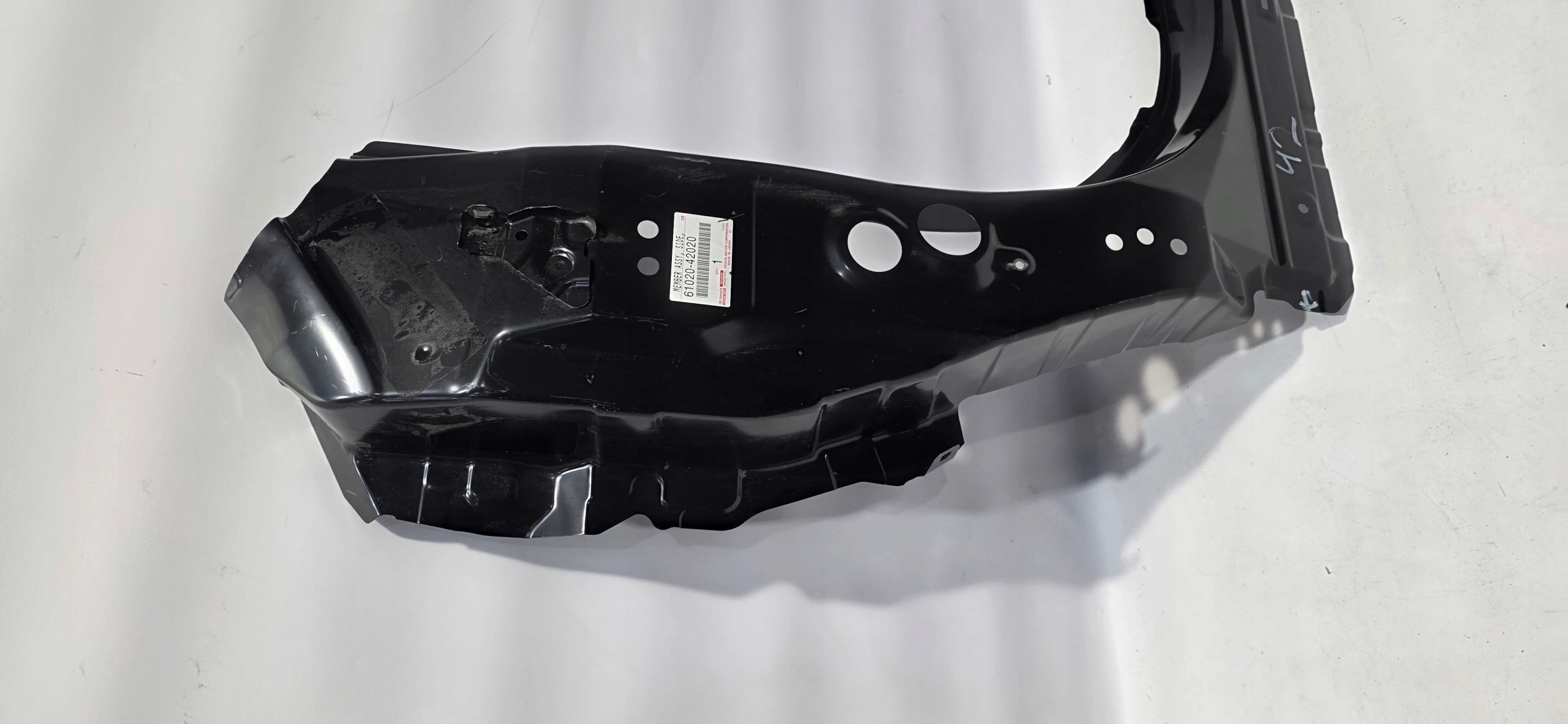 pillar side left front TOYOTA RAV4 V 19- new original