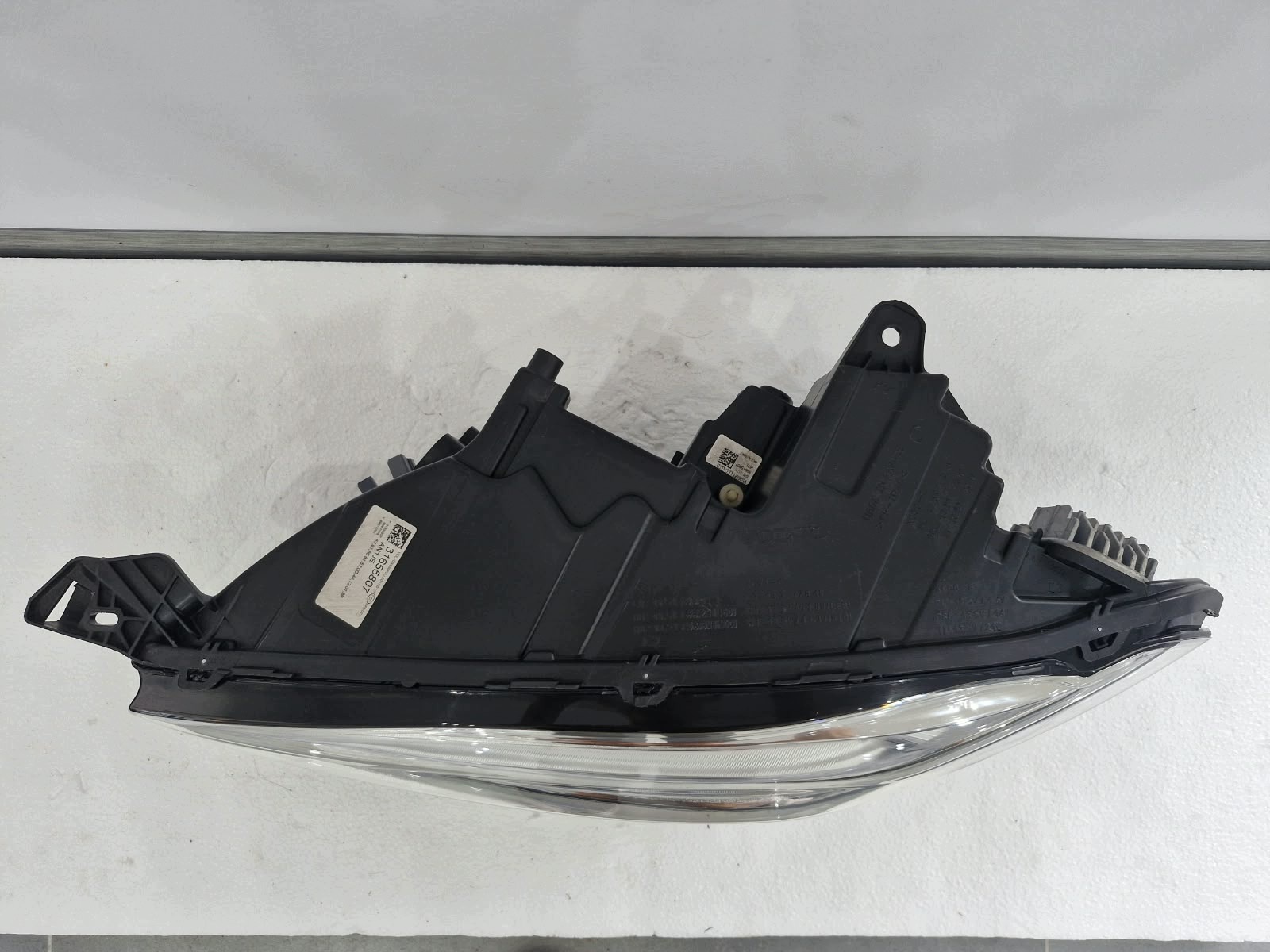 light left Volvo XC90 II FULL LED