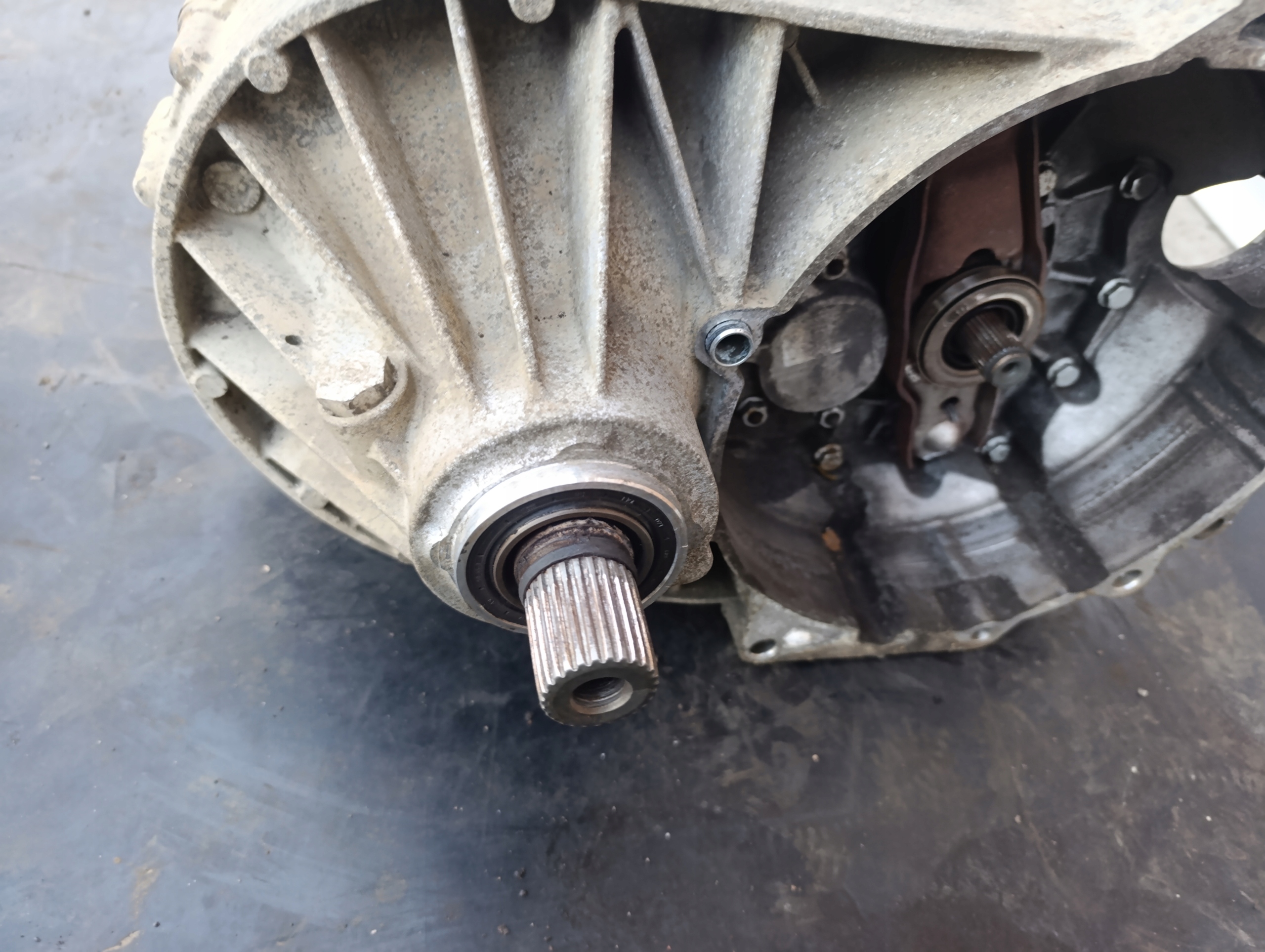 CAMBIO VW T5 LIFT T6 2.0 TDI manuale LRS