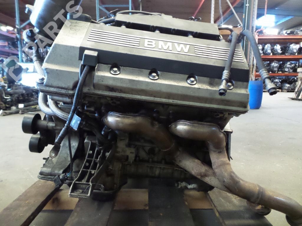 Двигатель комплект bmw e39 e38 4.4 v8 m62b44 без ванос 1997r