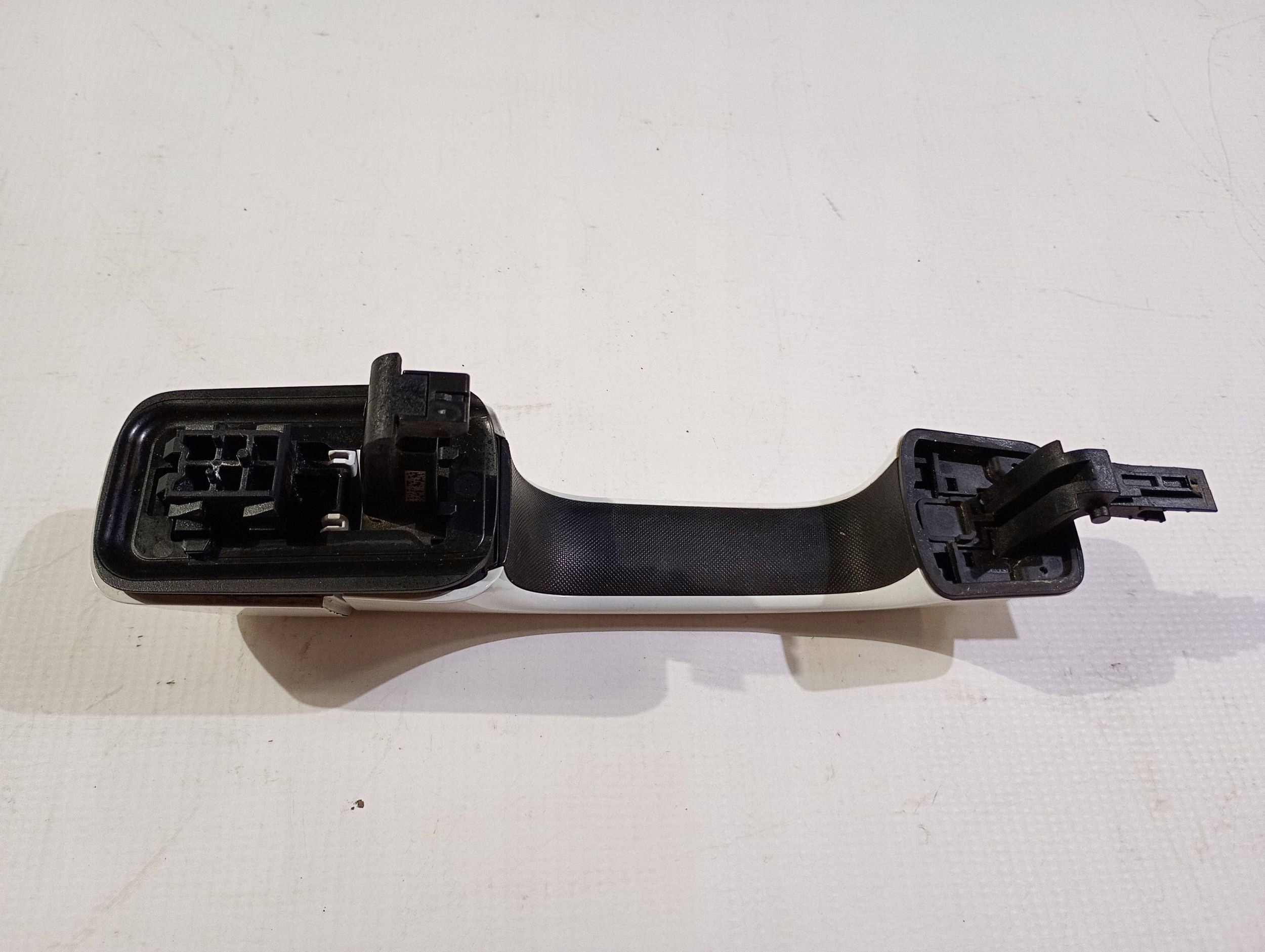 handle exterior door left right Dodge RAM 1500 2019