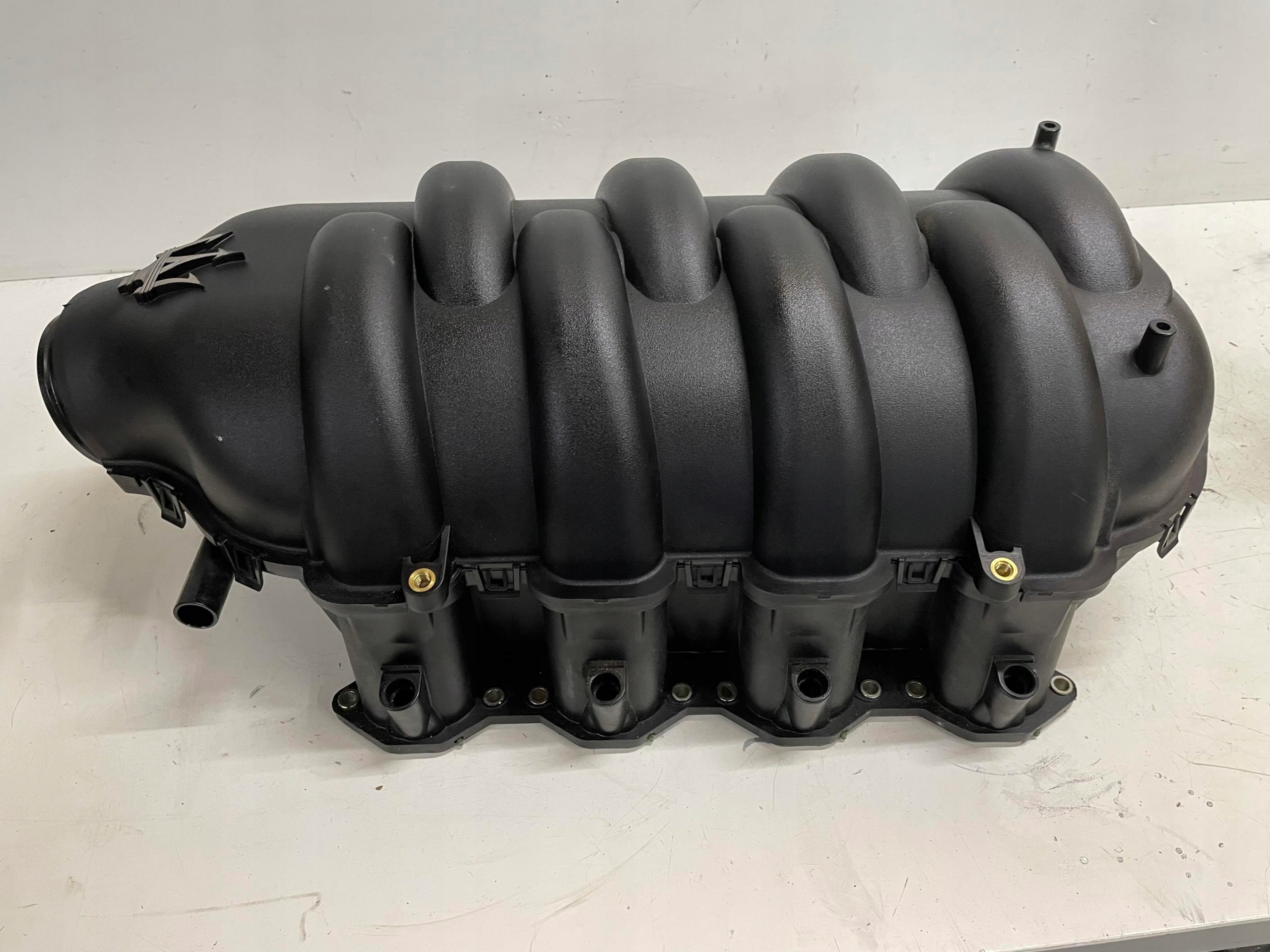 intake manifold MASERATI QUATTROPORTE 4.2