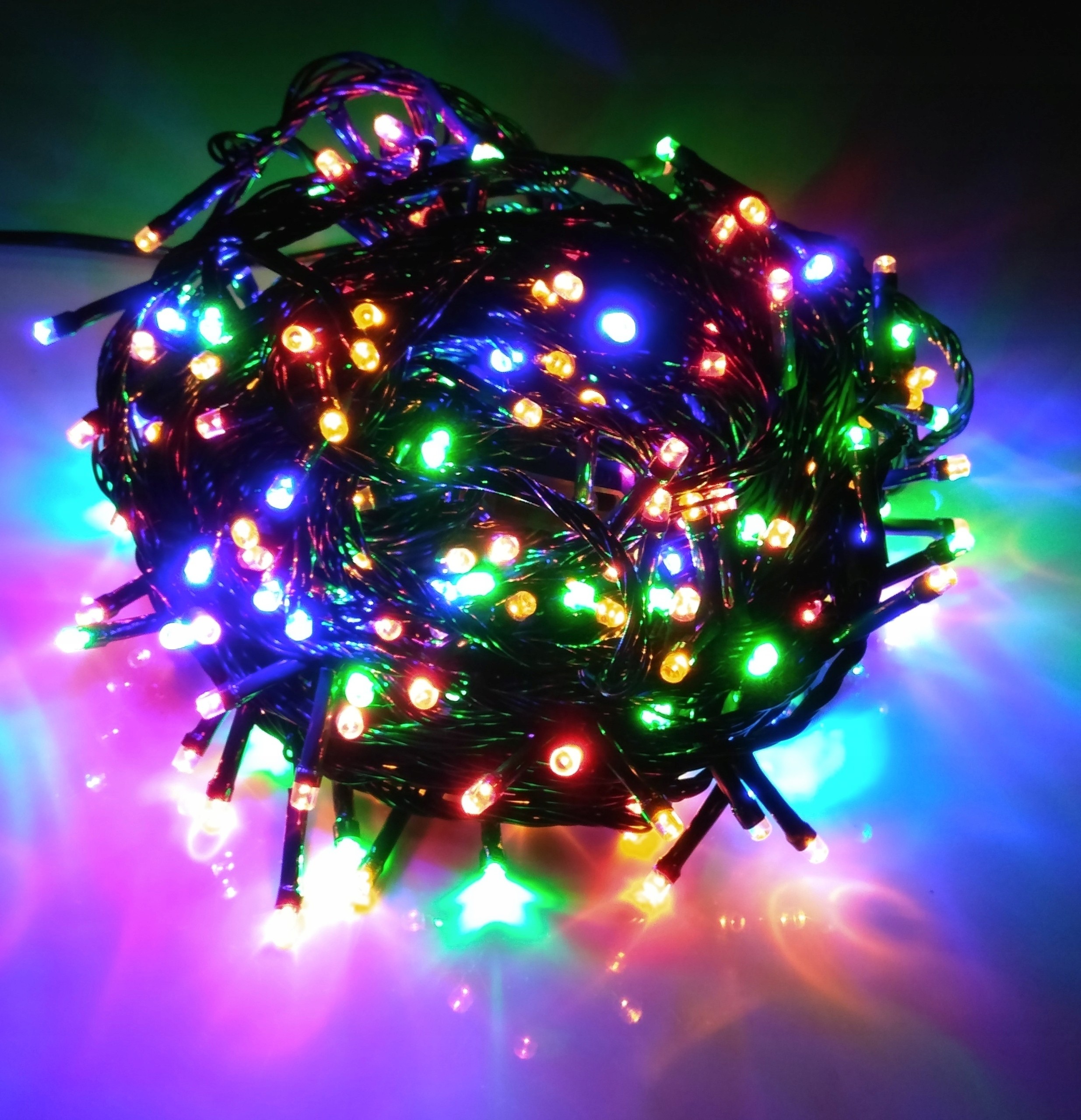 LAMPKI CHOINKOWE KOLOROWE 200 LED MULTIKOLOR Zasilanie sieciowe