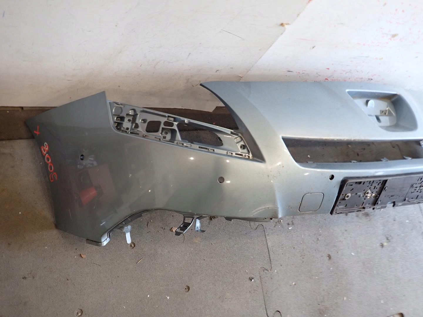 bumper front front PEUGEOT 5008 2009
