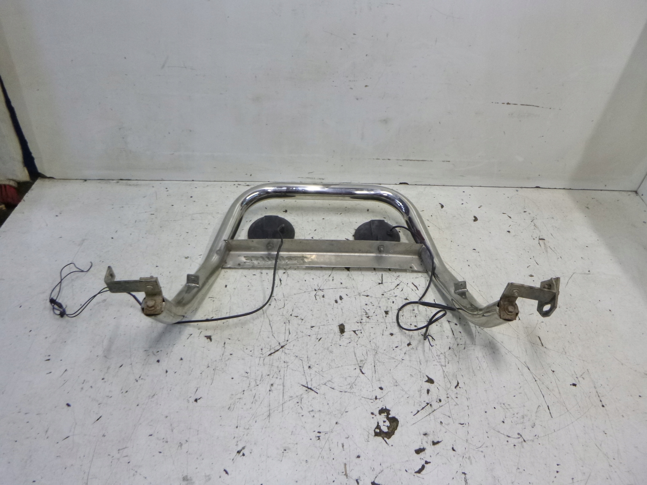 Wysokie orurowanie z grillem Mazda Tribute 2.3 2000-2007