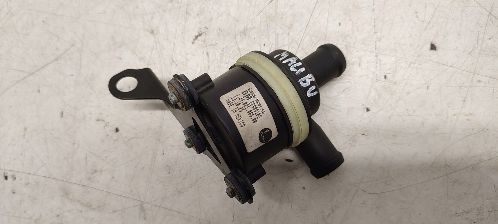 pumpa cirkulacije vode Chevrolet Malibu 2,5 automat