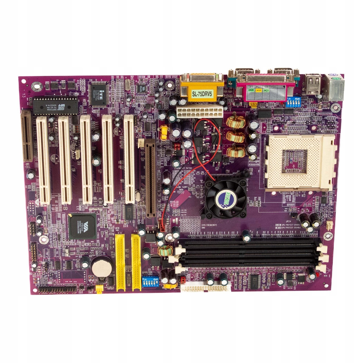 Soltek SL-75DRV5 Socket 462 (a) DDR2 Agp Pci Cnr Atx