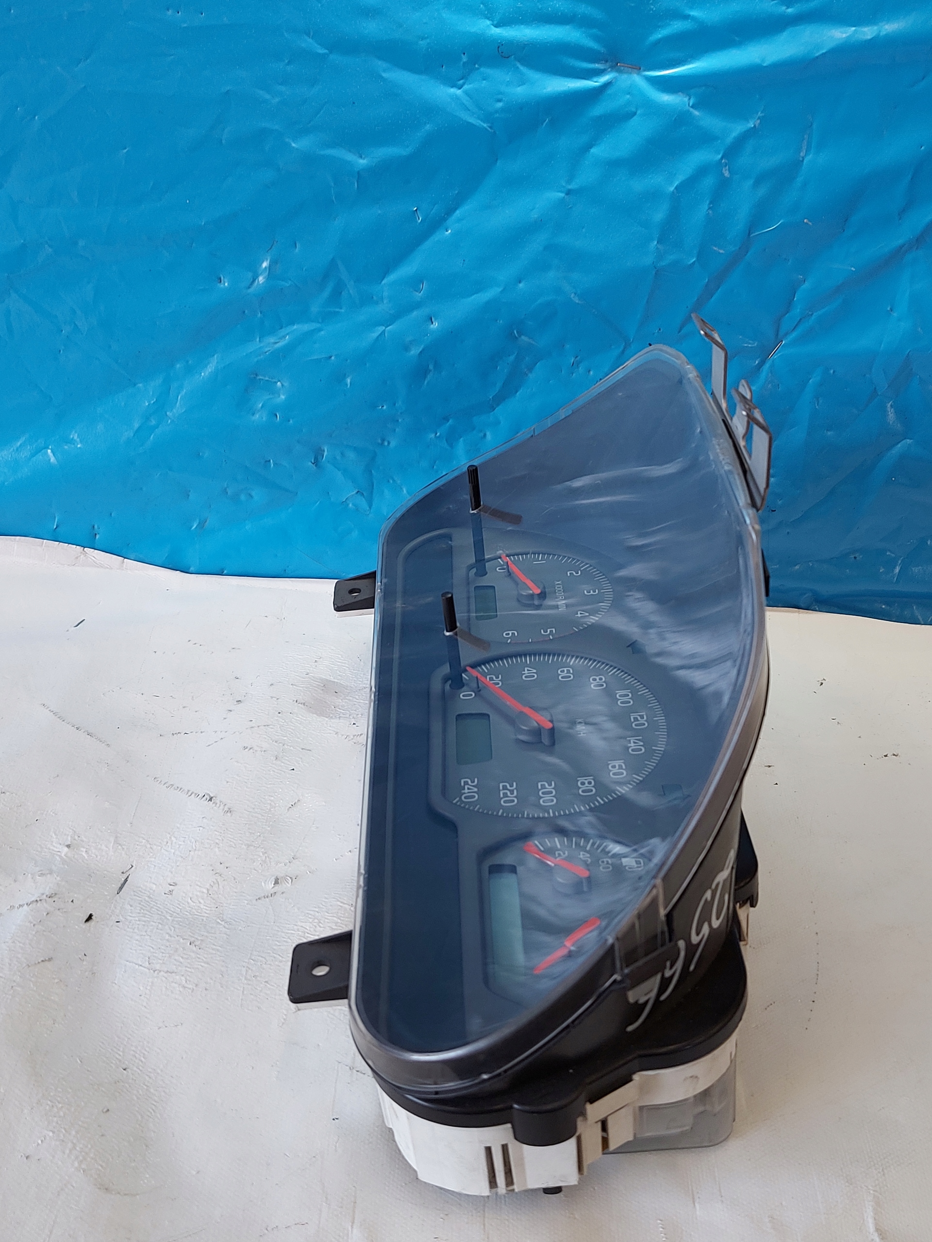 dials clock VOLVO V40 and 1.9 TD 30857486