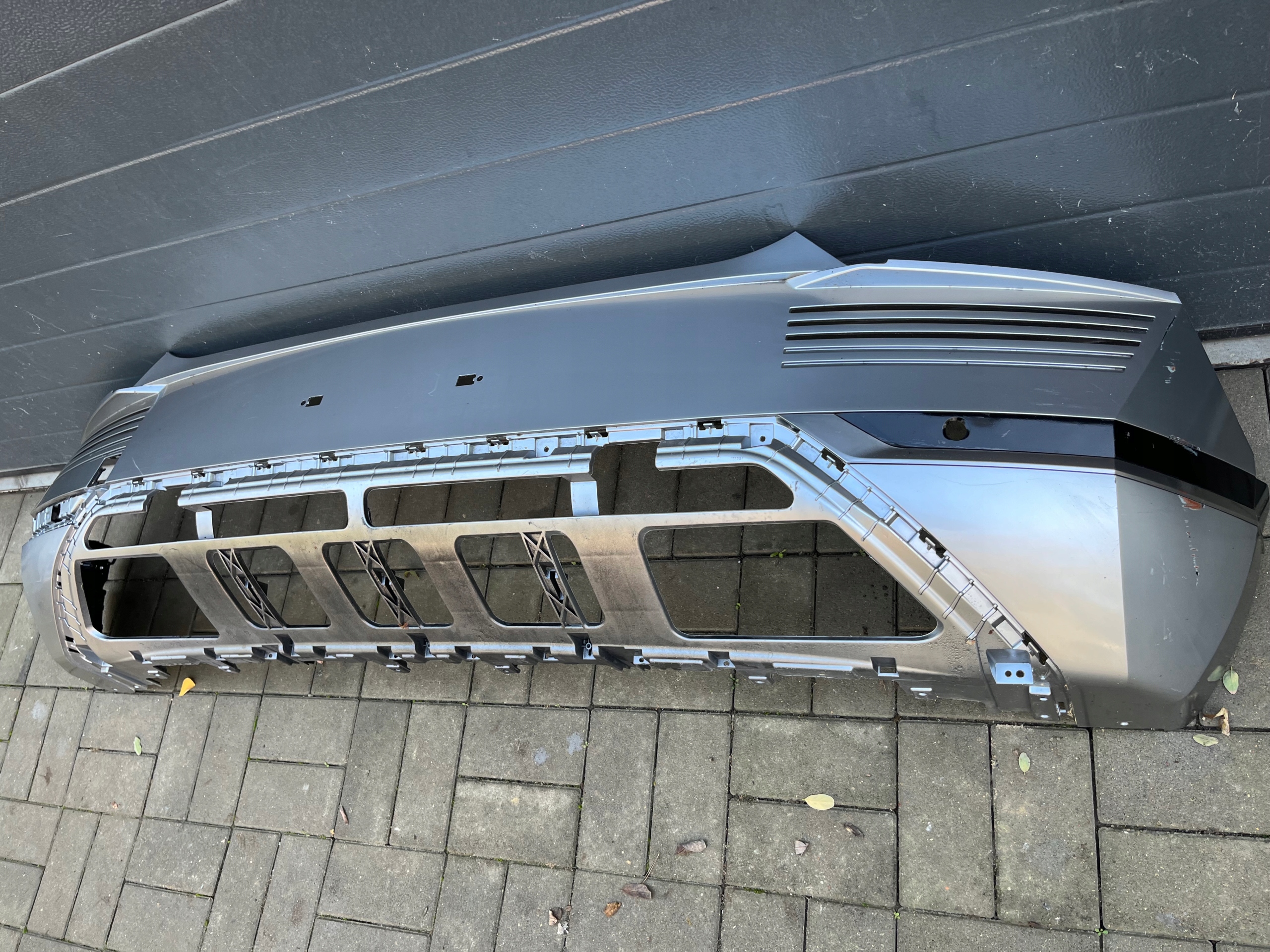 HYUNDAI IONIQ 5 STOSSSTANGE HECK PDC 2021