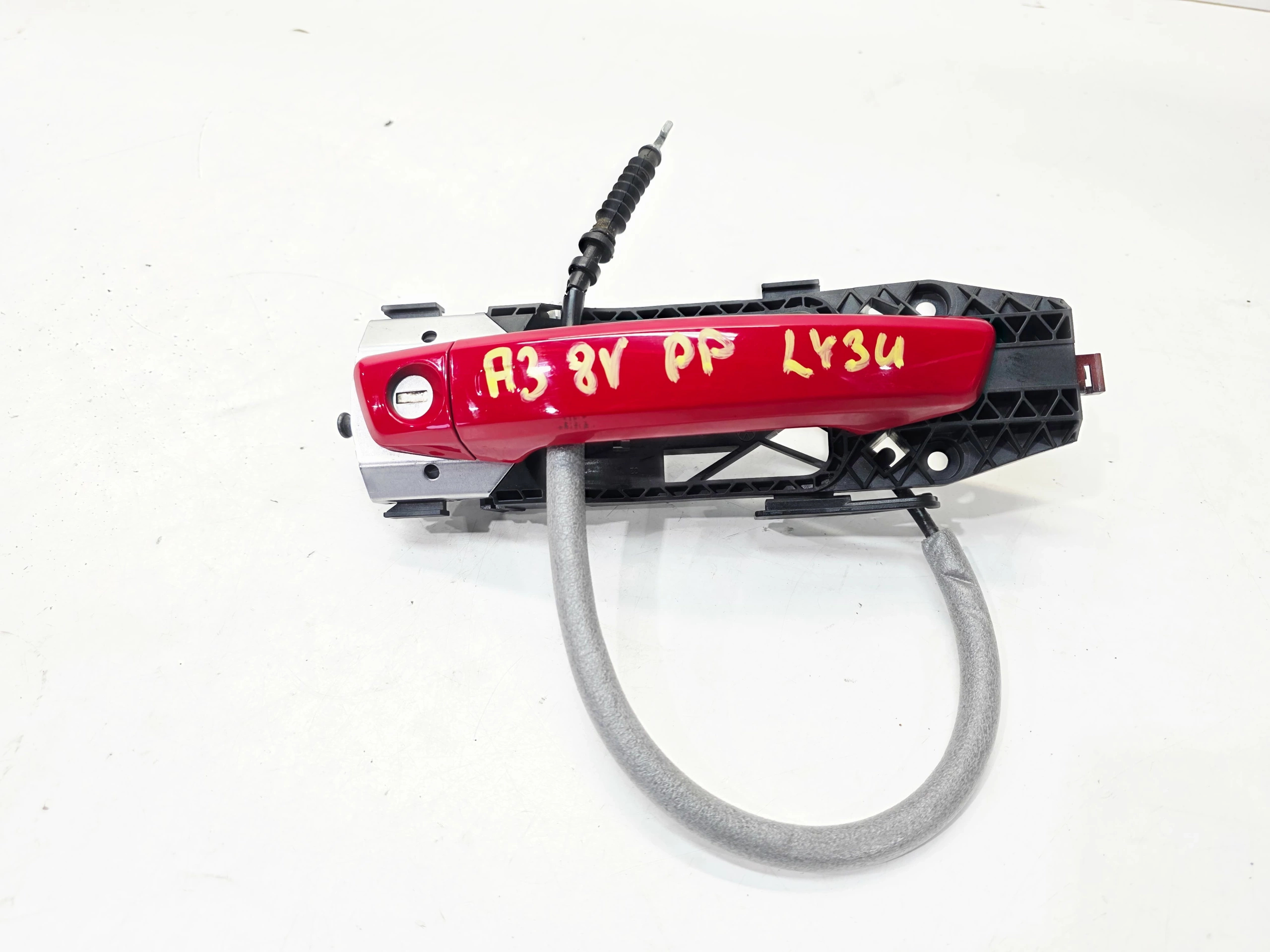 handle right front Z lock cylinder AUDI A3 8V Q3 8V0837885 LY3U