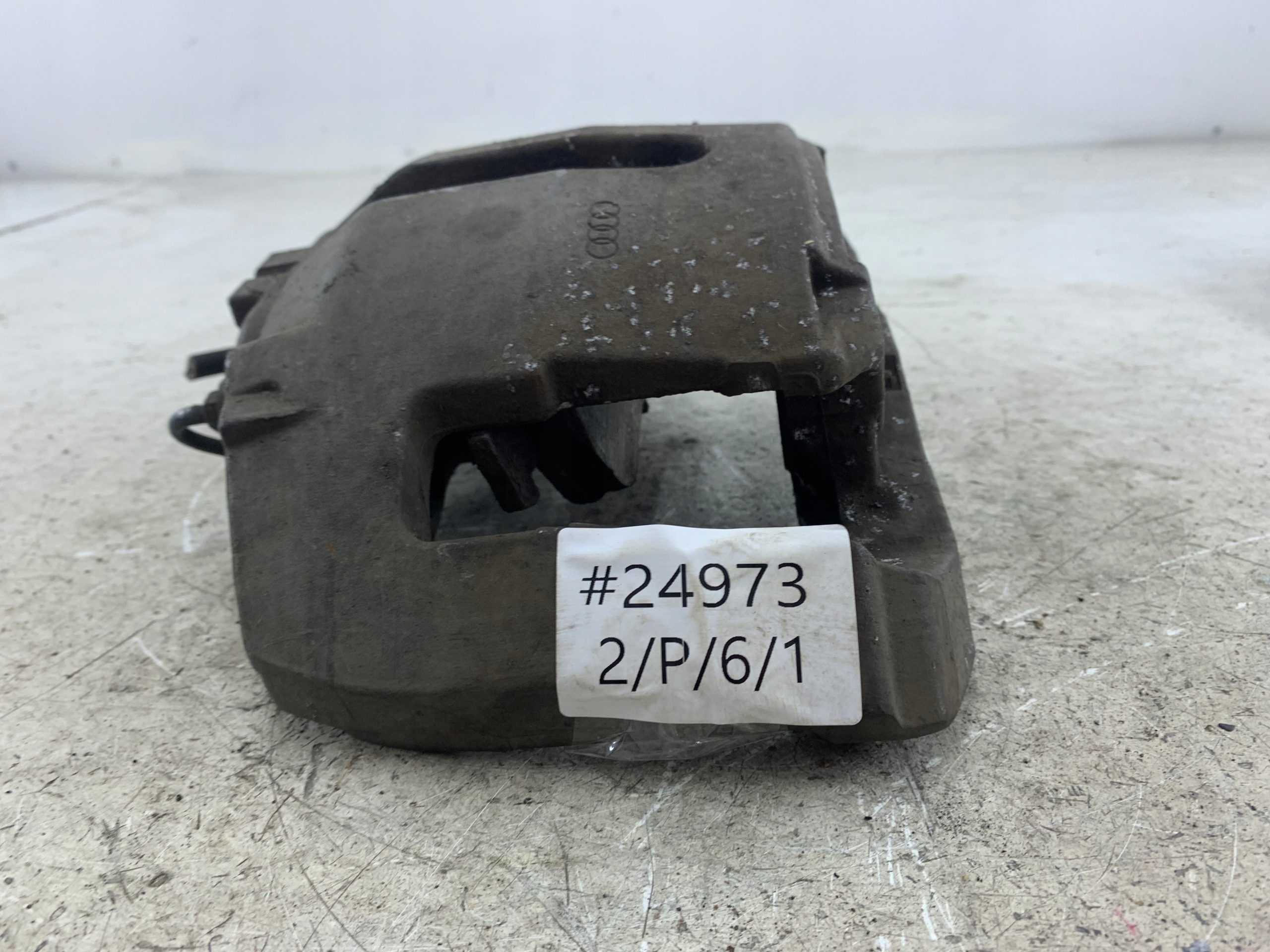 AUDI A8 D3 4.2 TDI caliper brake right front