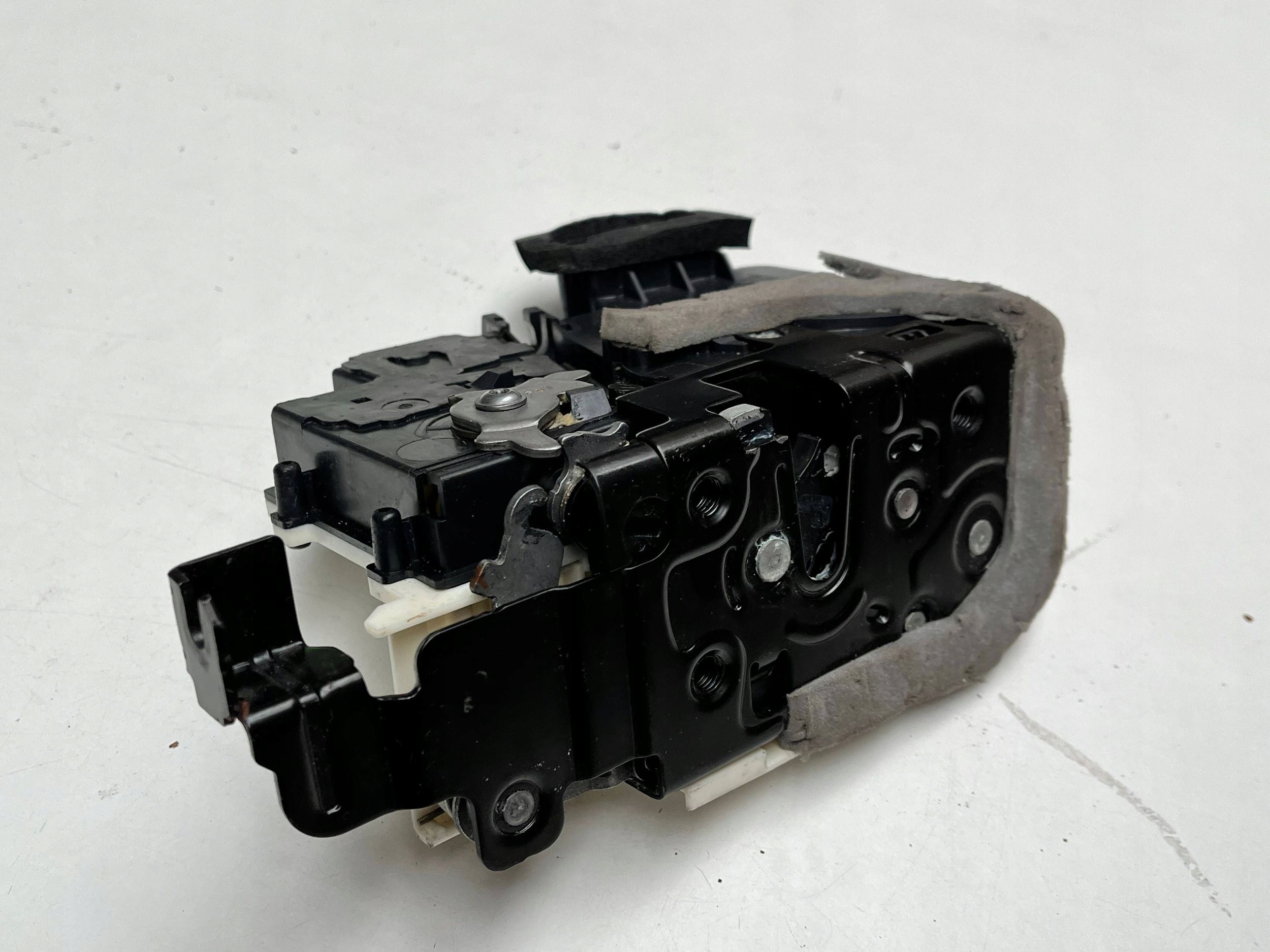 original lock door right front Audi RS Q8 4K1837016K !J