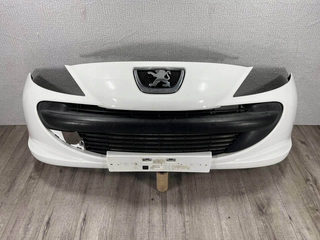 PEUGEOT 206 plus 206+ 2009-2012 bumper front 9686465577