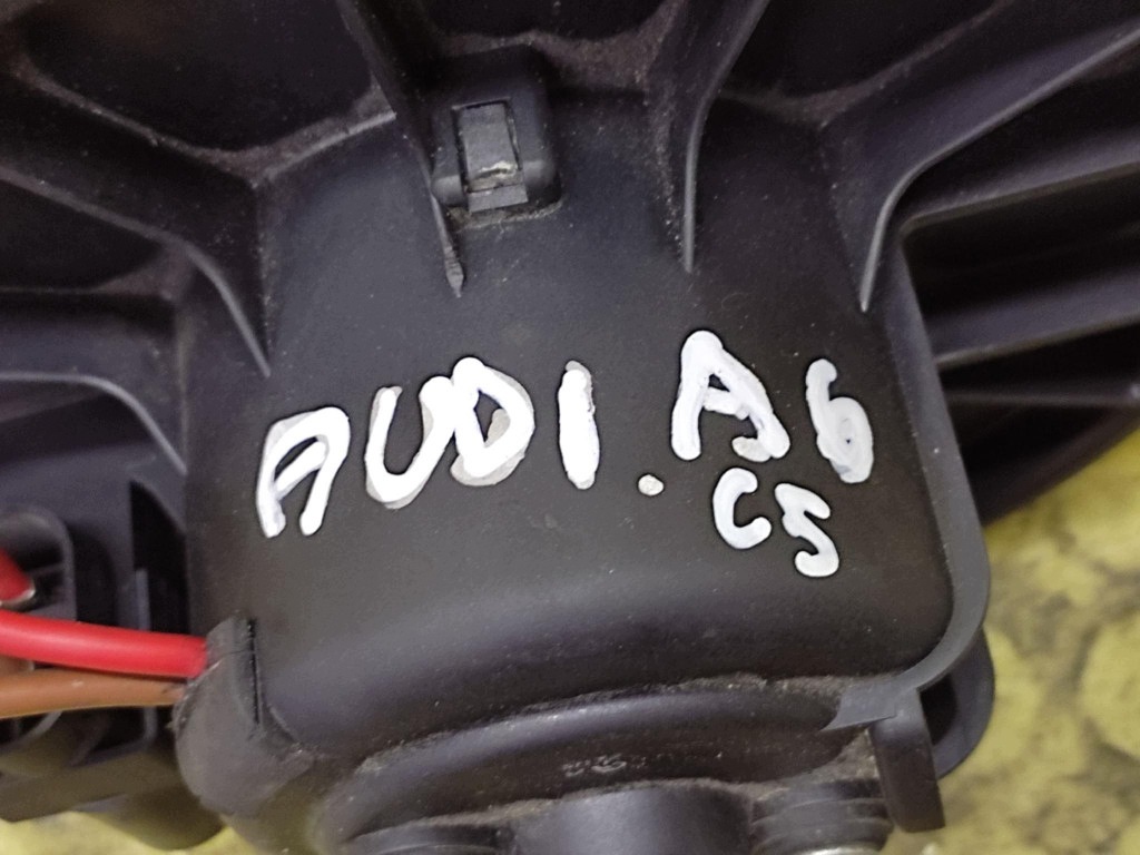 AUDI A6 C5 heating air 0130111202