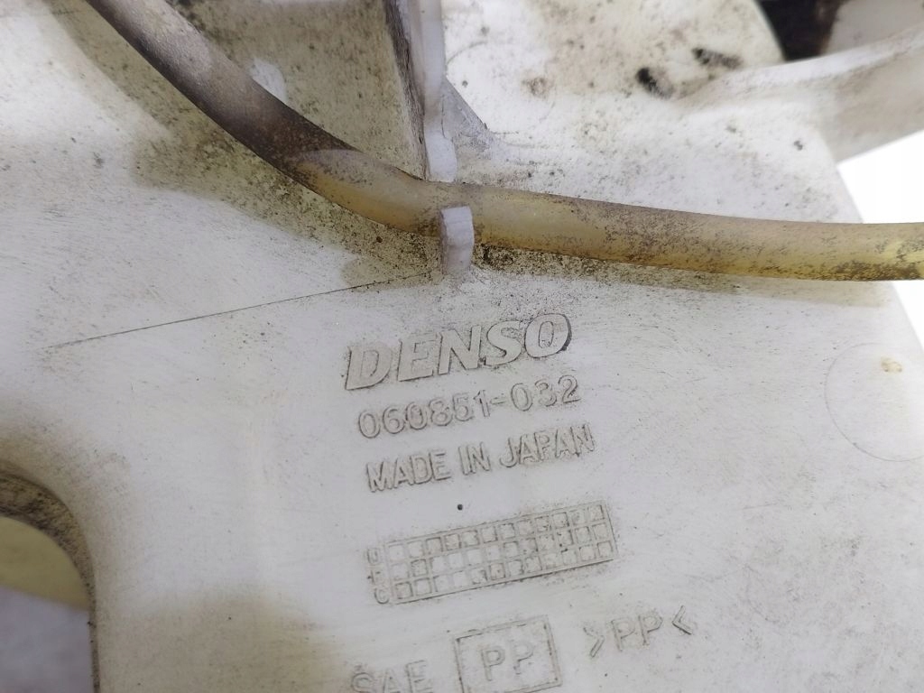 Mitsubishi Lancer VII 7 tank washers xenon