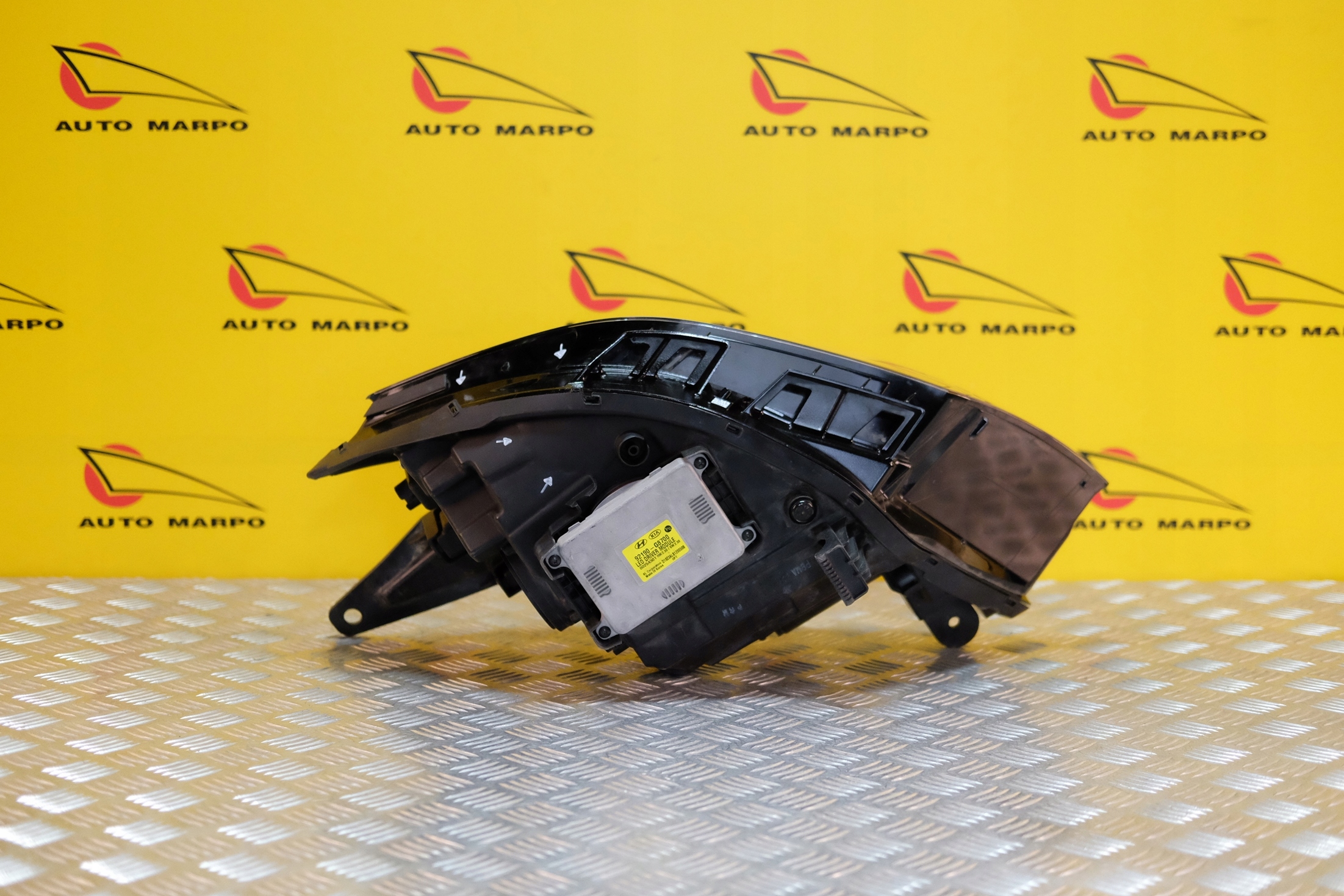 HYUNDAI GRANDEUR AZERA 2019 REFLEKTOR LAMPA LED R Wersja Europejska