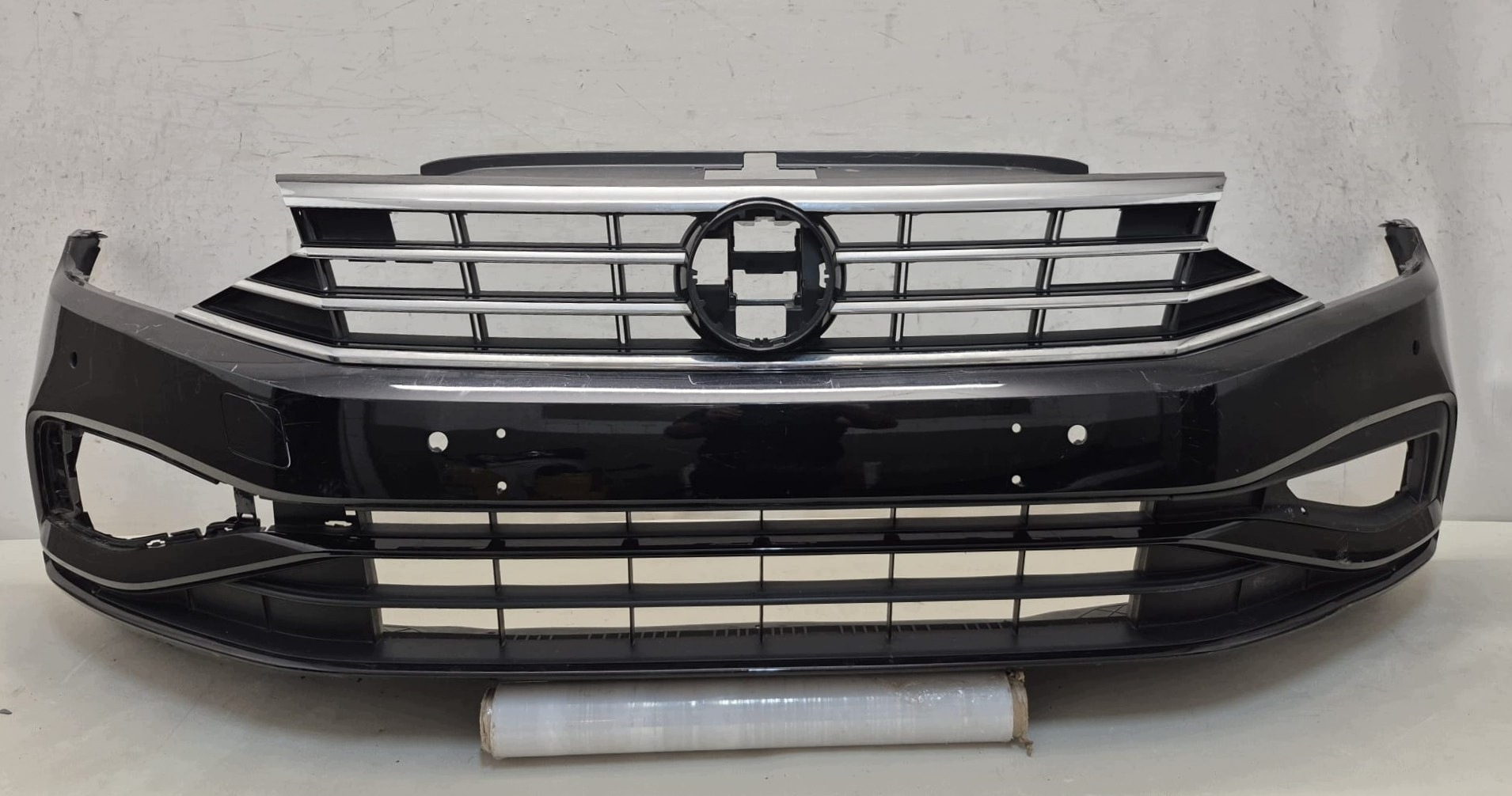 VW PASSAT B8 LIFT 19- bumper front front 4XPDC 3G0807221E