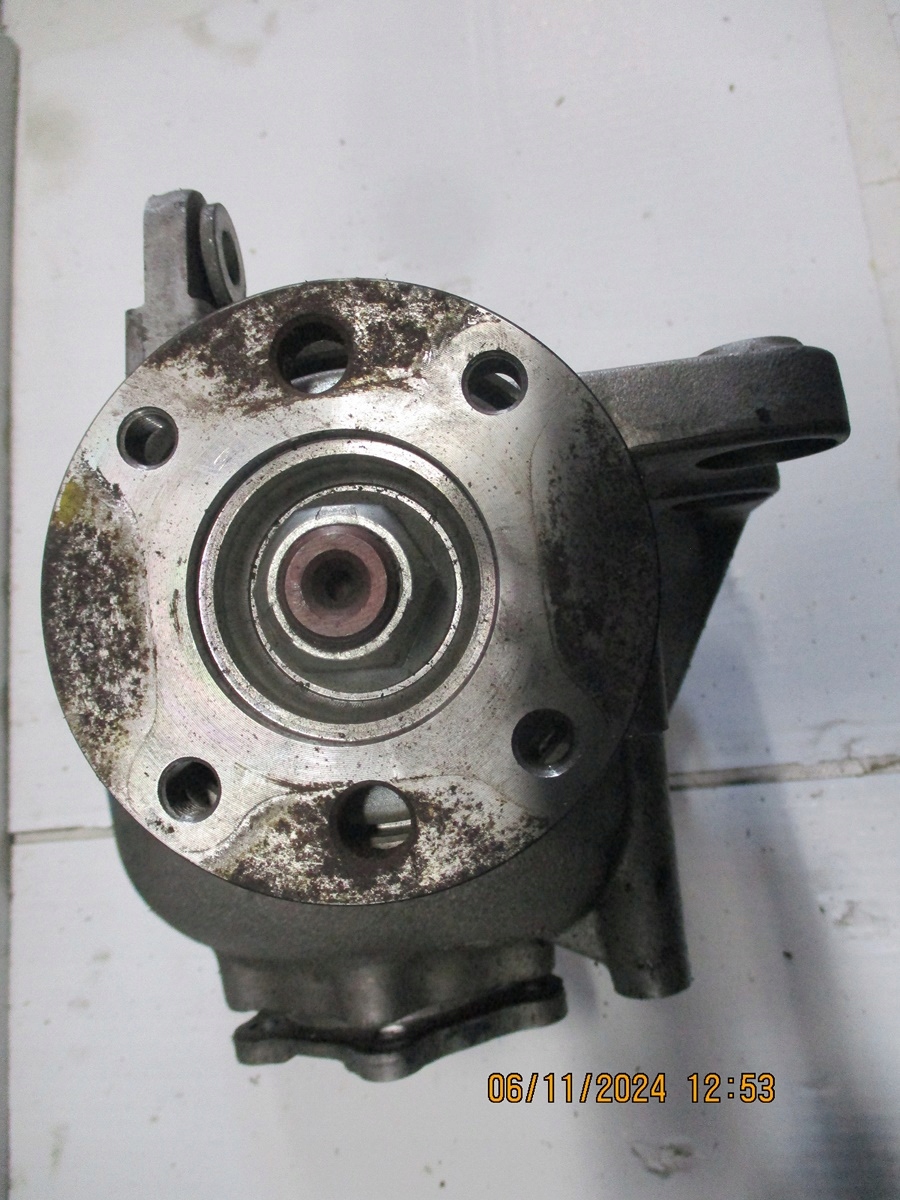 diff differential INFINITI QX70 3,0D 1BY front front