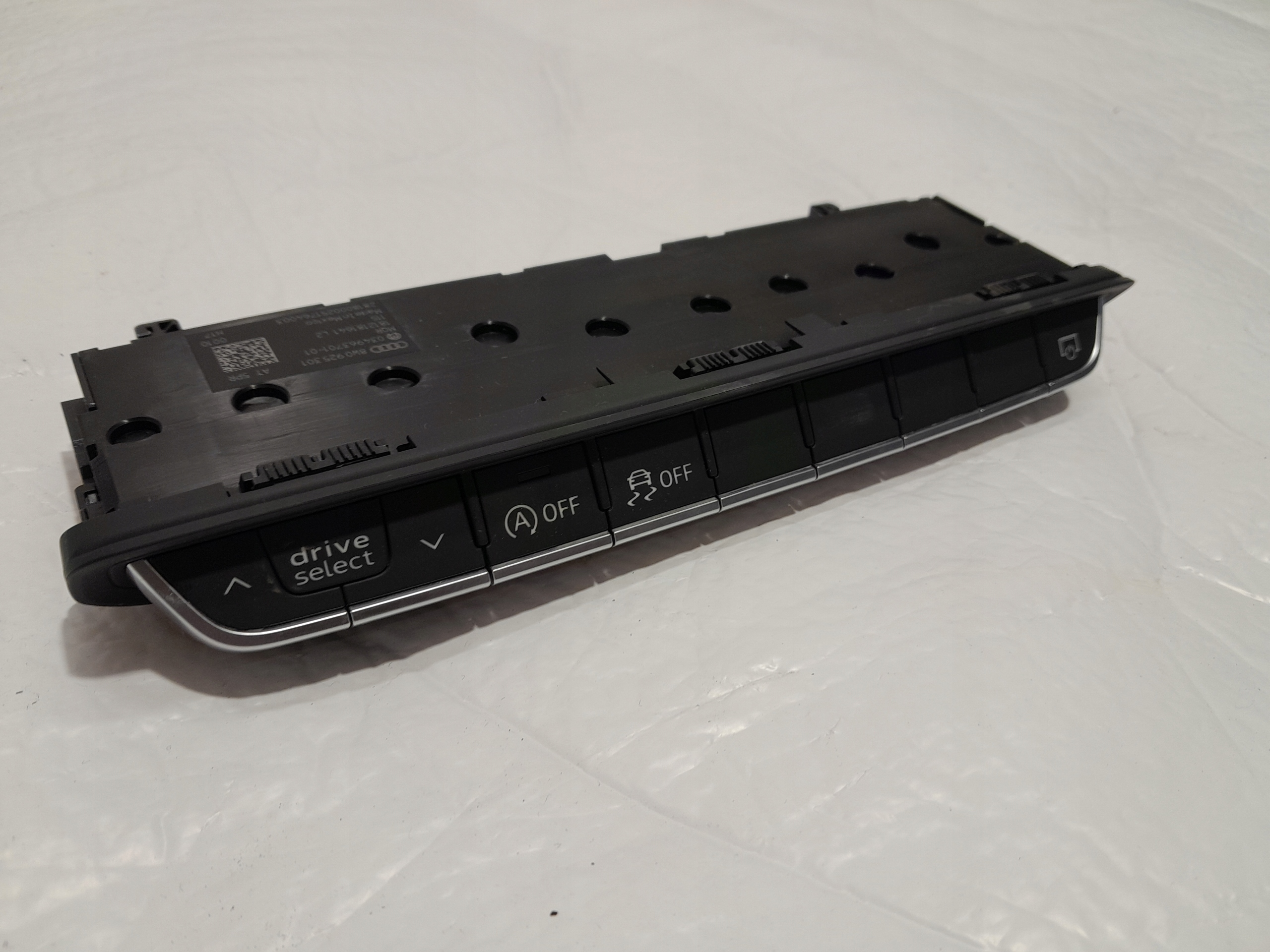 AUDI A4 B9 LIFT PANEL controls 8W0925301AT