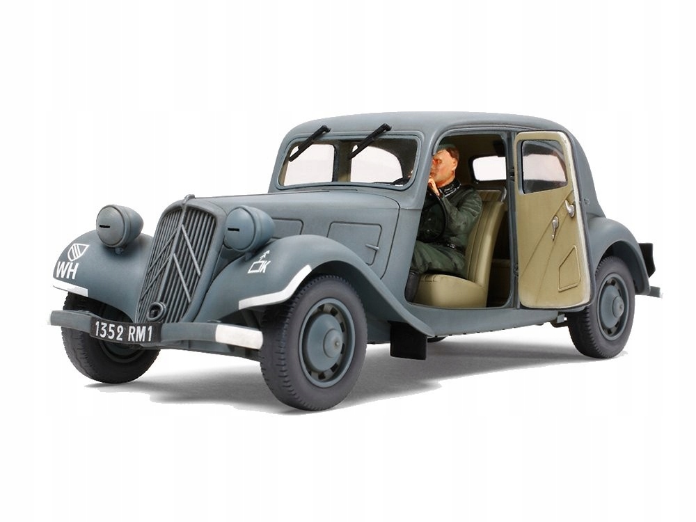 1/35 Citroen Traction 11CV Staff Car Tamiya 35301