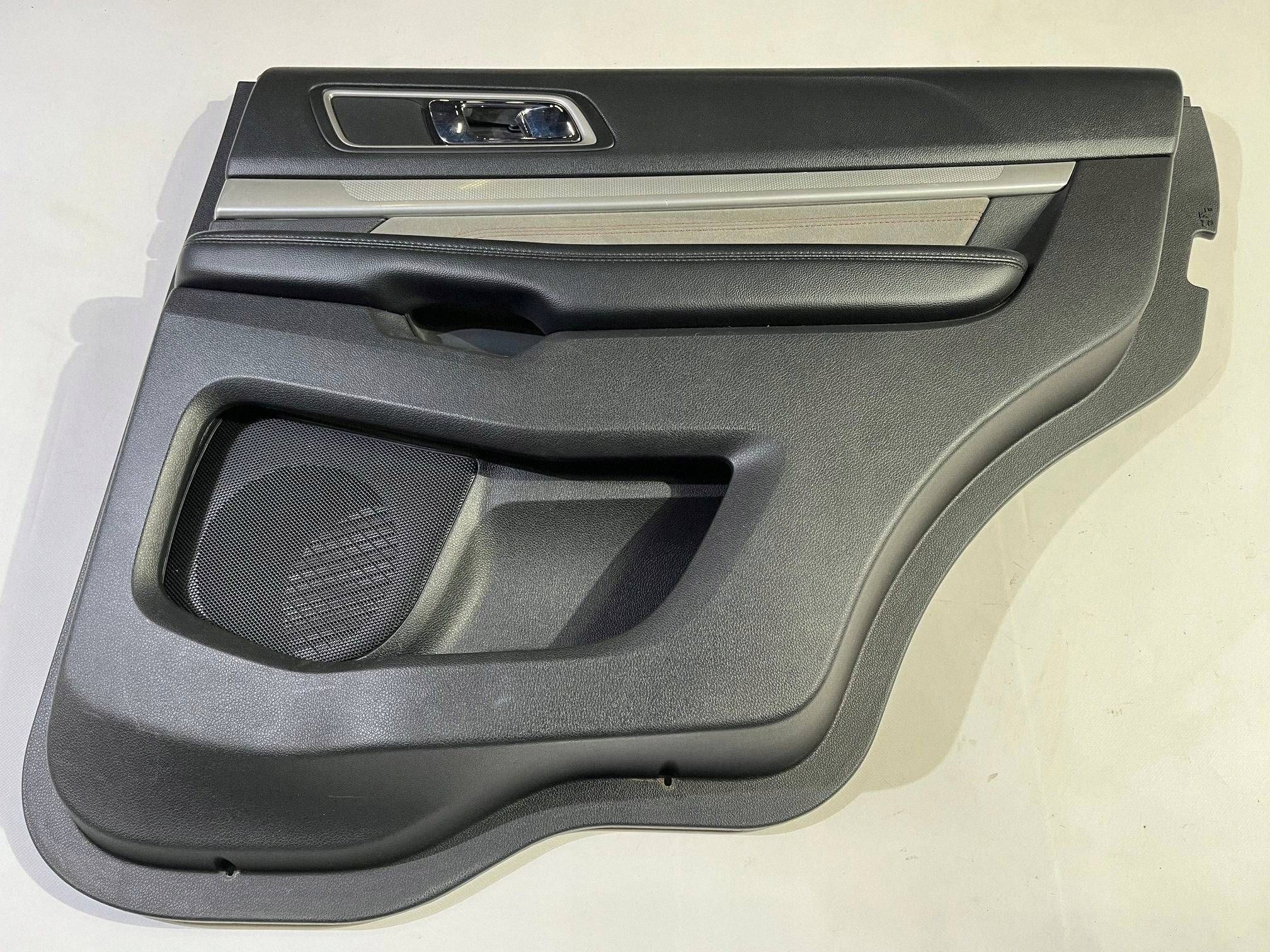side rear upholstery door tylnych prawych Ford Explorer V 2016-2019