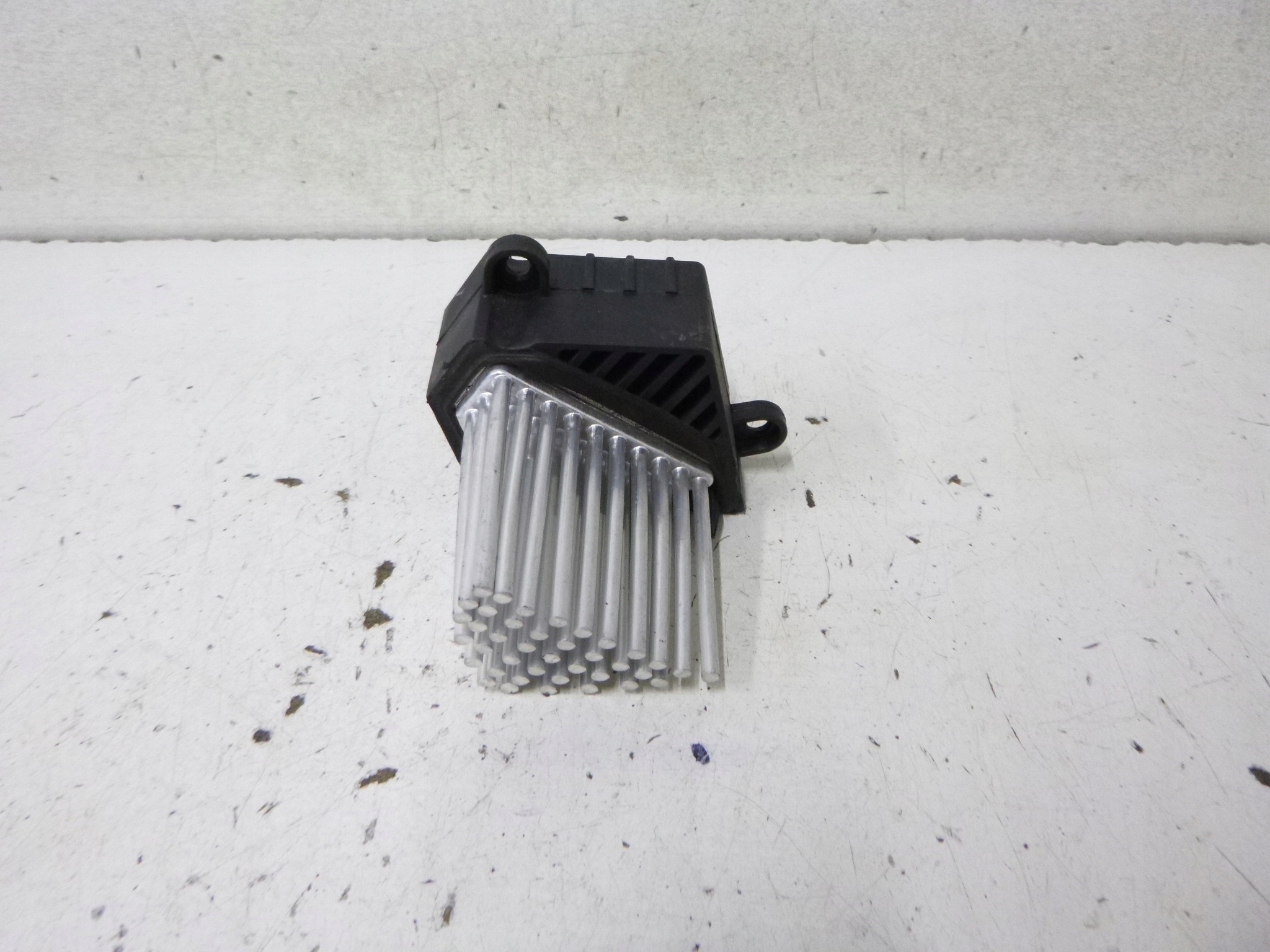 resistor, rheostat, regulator heater fan resistor BMW E46 2.0d 1998r.