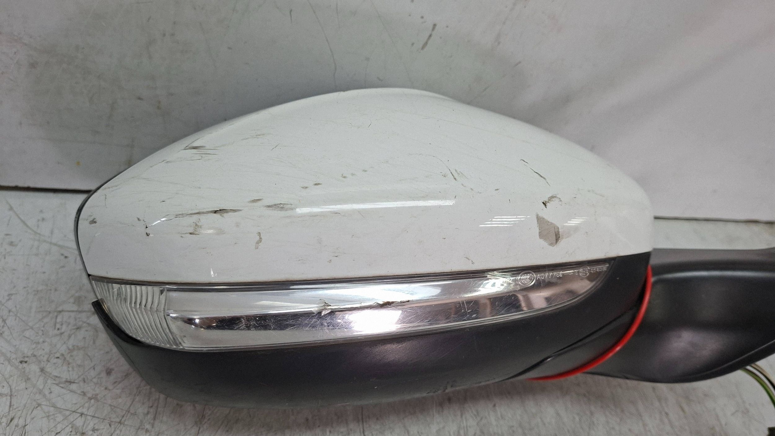 mirror right 11 vertical PEUGEOT 208 2012