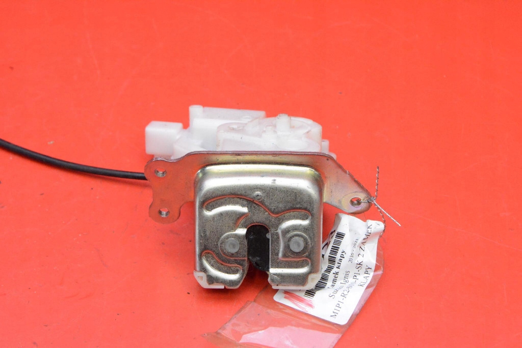 lock bonnet rear part boot SUZUKI IGNIS 3 III 5D HB 16-24