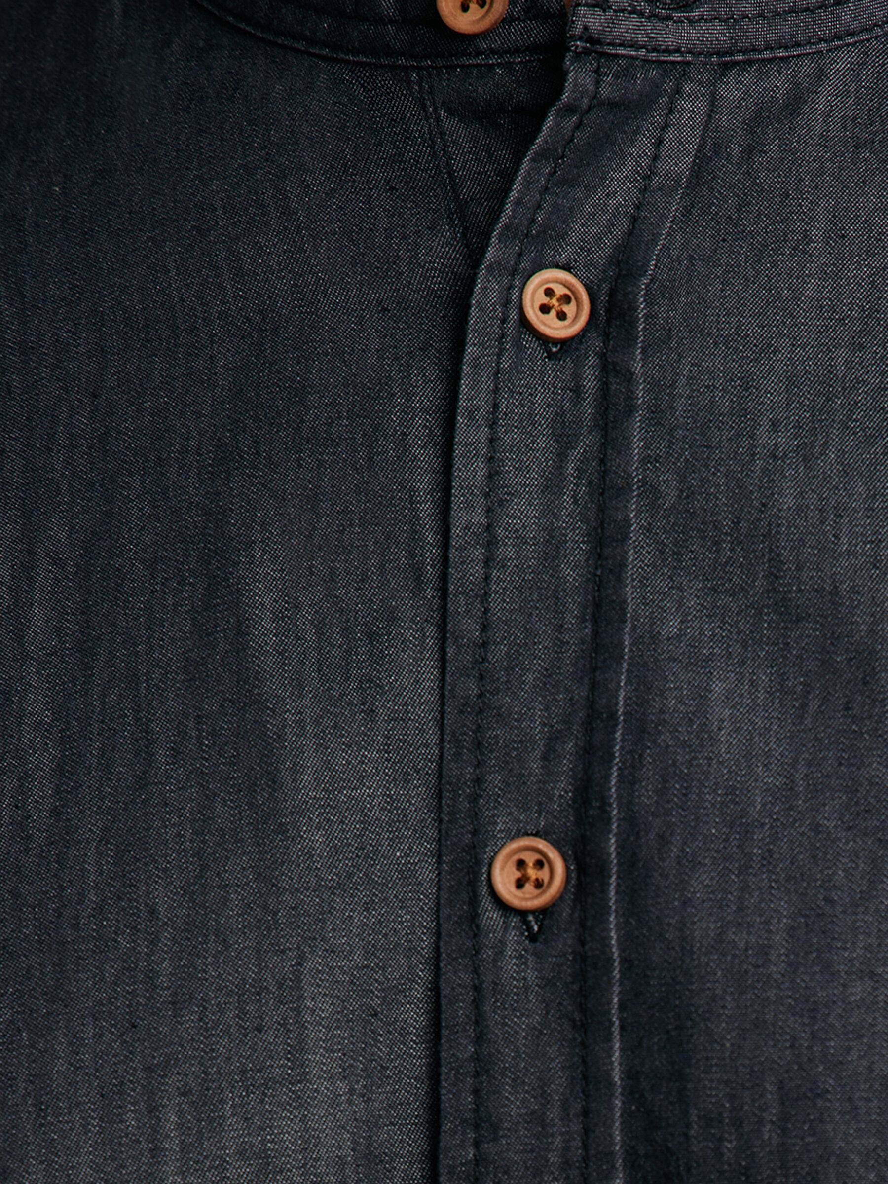 CZARNA KOSZULA DŁUGI RĘKAW L BYTOM Kolor czarny