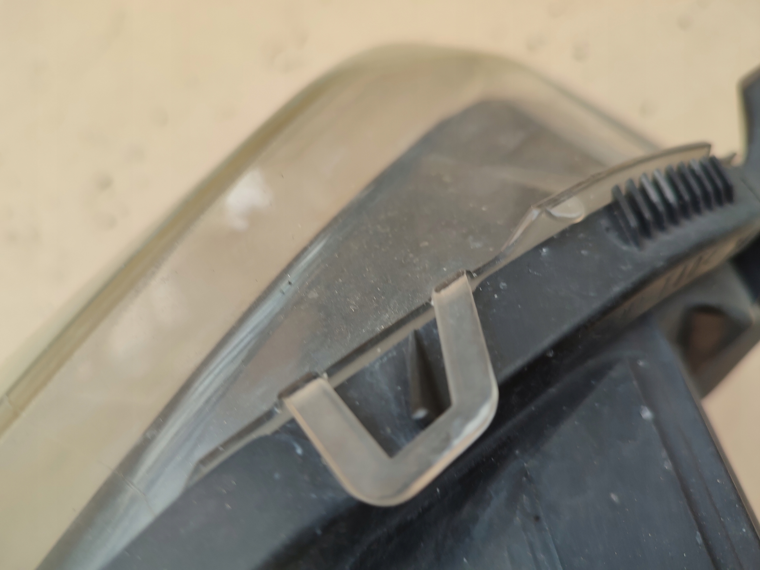 REFLEKTOR left light front front left OPEL ASTRA H EUROPA 24451032