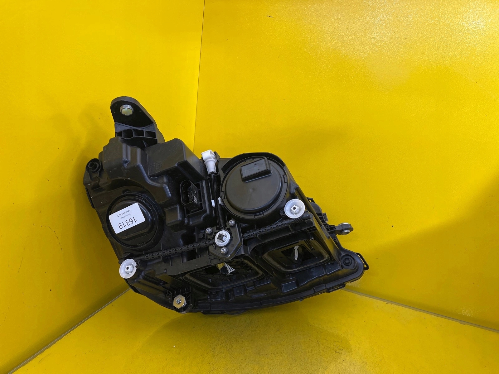 light left MERCEDES E-KLASA W213 MULTIBEAM A2139060110