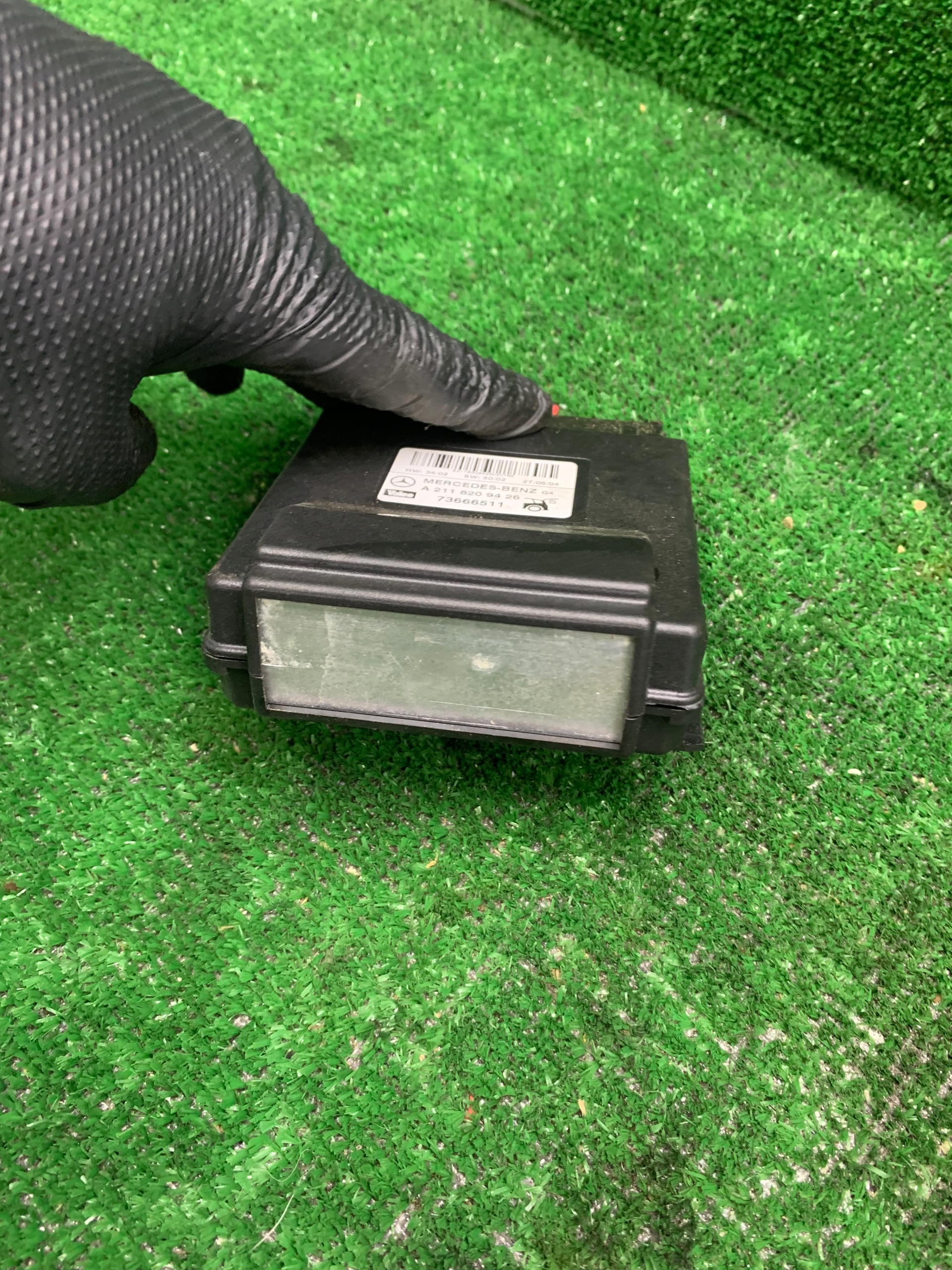 MERCEDES W211 control unit bonnet computer a2118209426