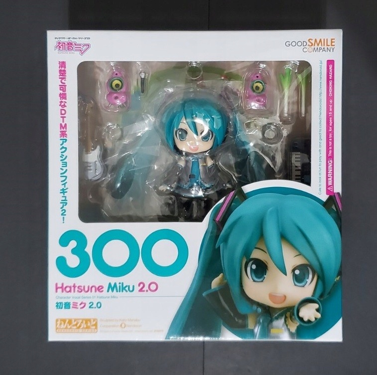 Hatsune Miku 2.0 フィギュア 300 s-l400.jpg