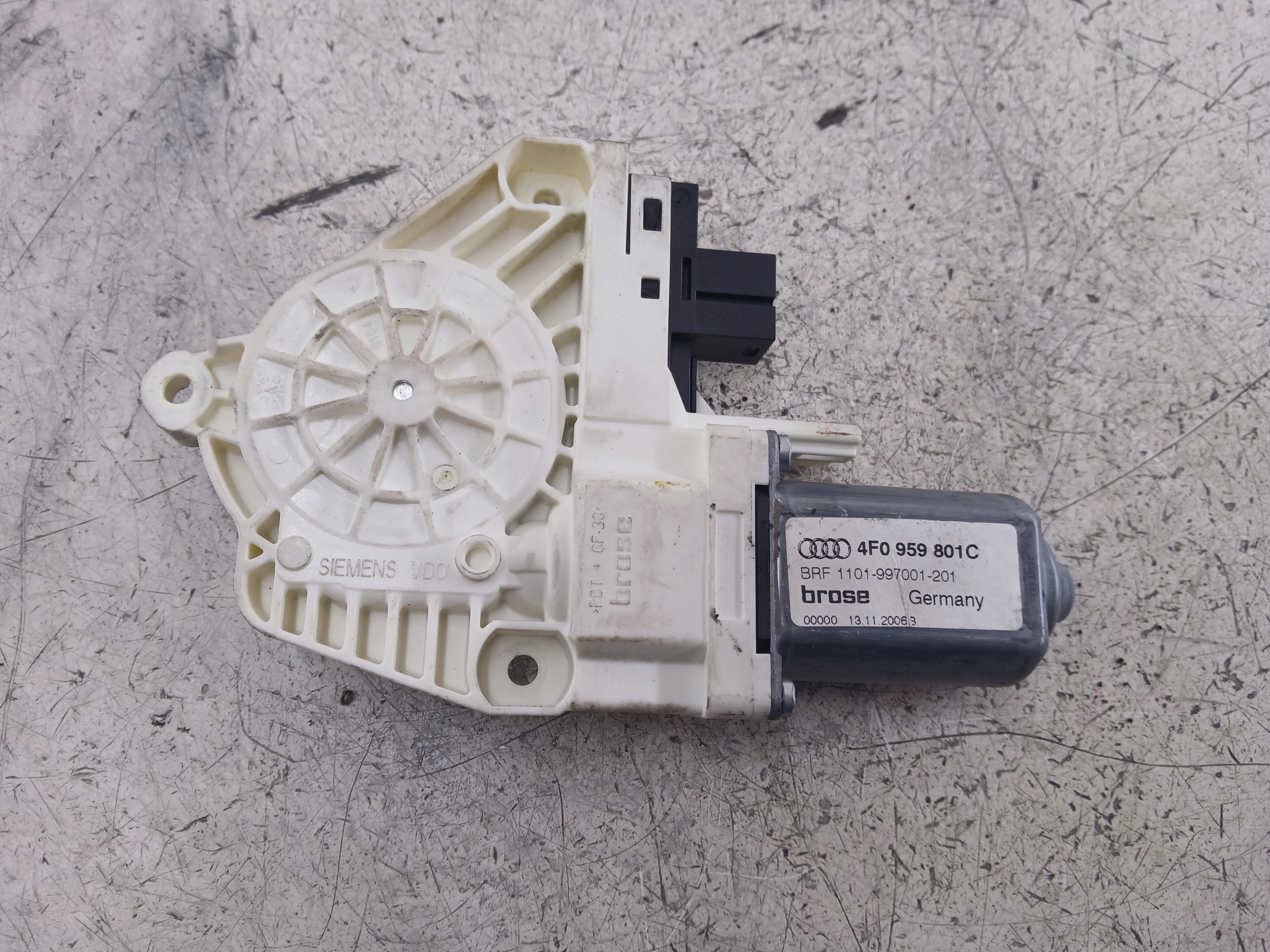 AUDI A6 C6 KOMBI mini motor windows left rear part 4F0959801C