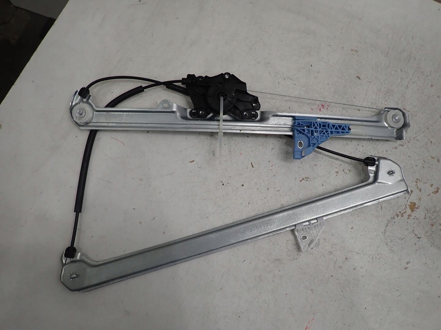 window regulator left front MAZDA CX60 2022- CR01590F