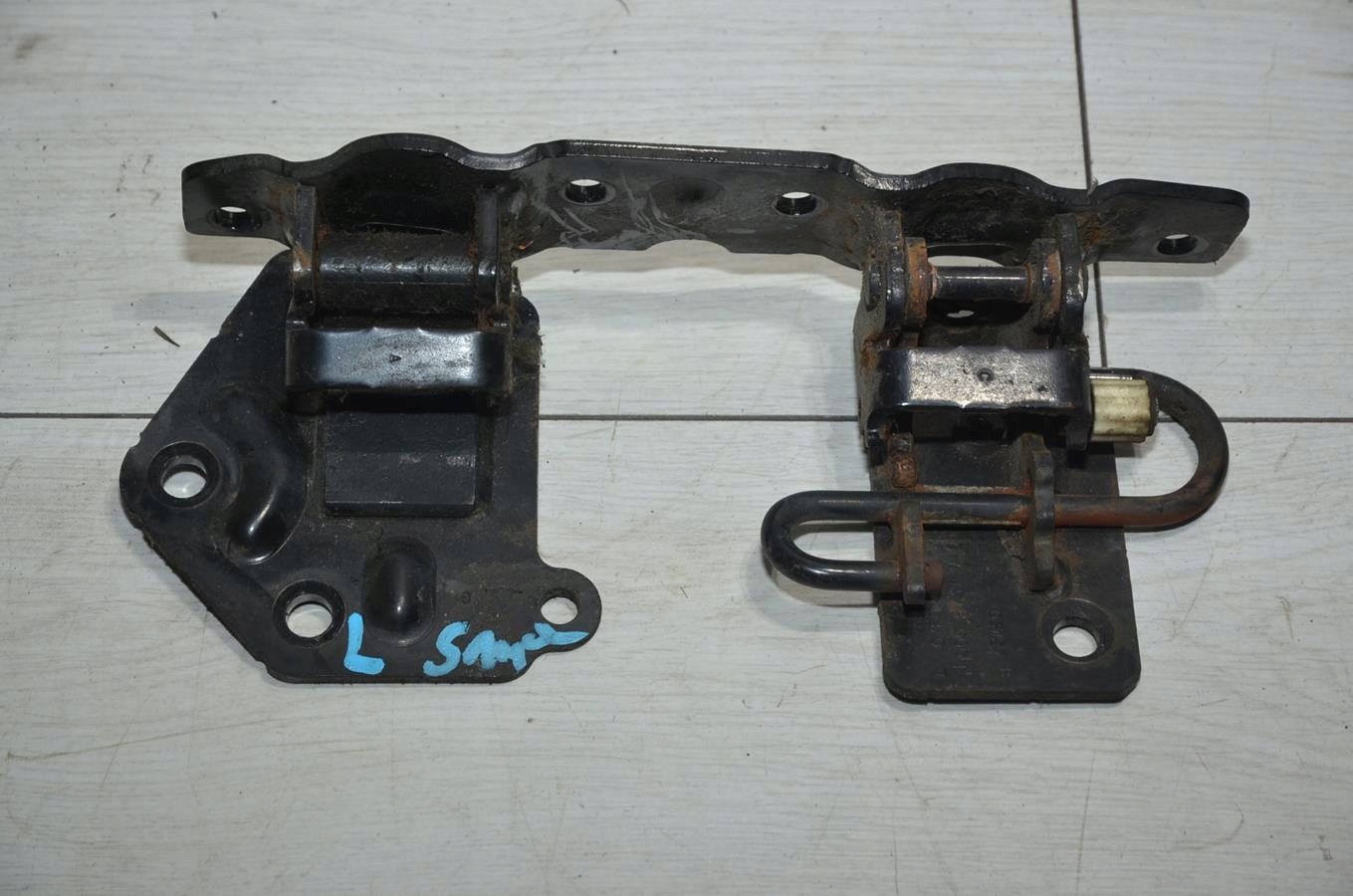 hinges door left SMART Roadster Coupe 452