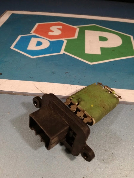 rezystor opornik dmuchawy FIAT SEICENTO 2R5KR62K Producent części Fiat OE