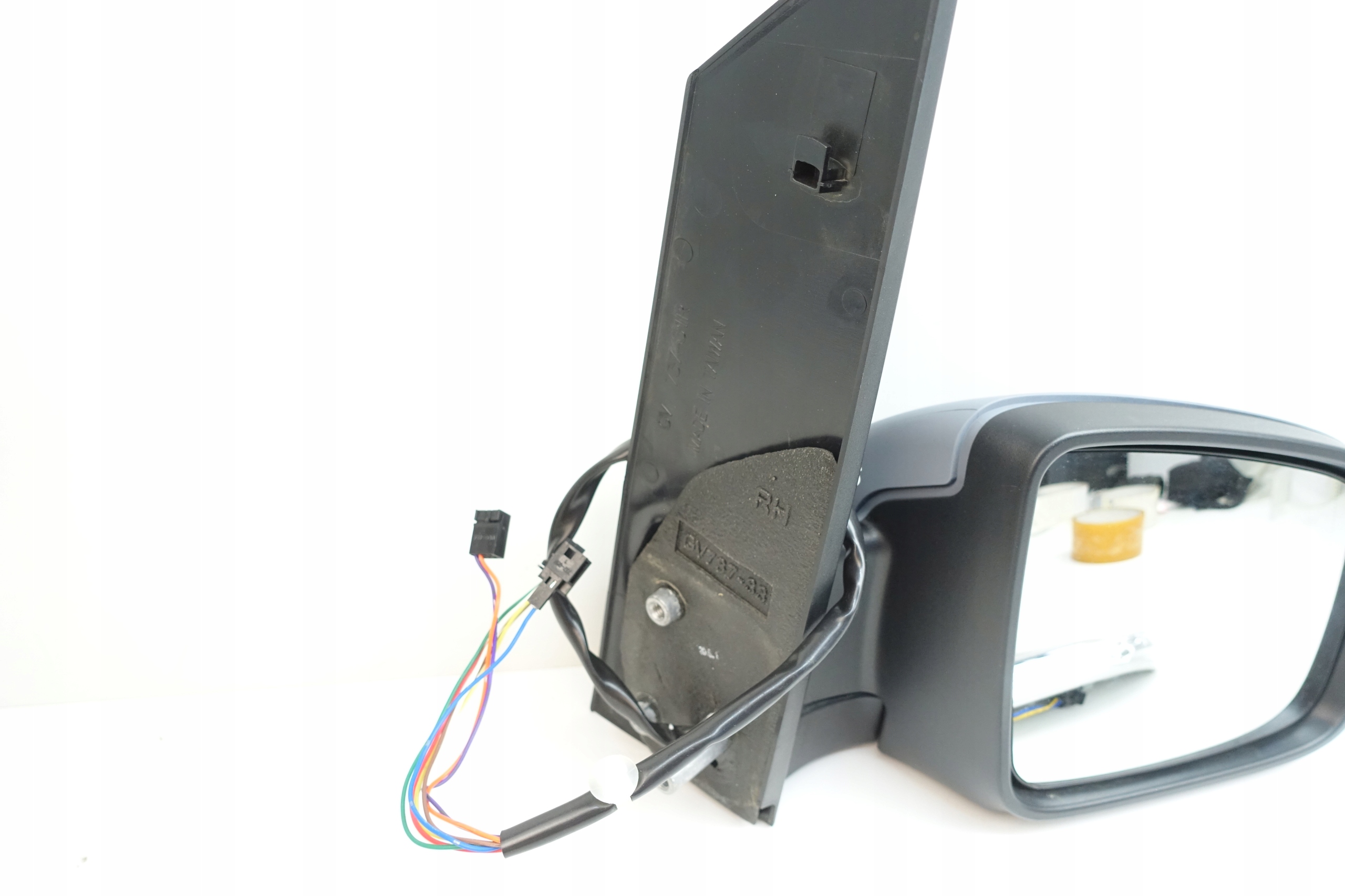 LUSTERKO ZEWNĘTRZNE PRAWE MERCEDES 6398109216 Typ samochodu Autobusy